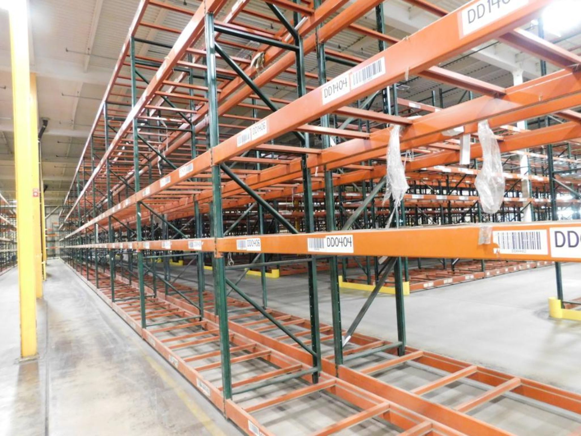 (32X) SECTIONS OF RIDG-U-RAK PALLET RACKING, (8) 20 FT. UPRIGHTS, (26) 16 FT. UPRIGHTS, (60) 4 1/2 I - Image 2 of 4