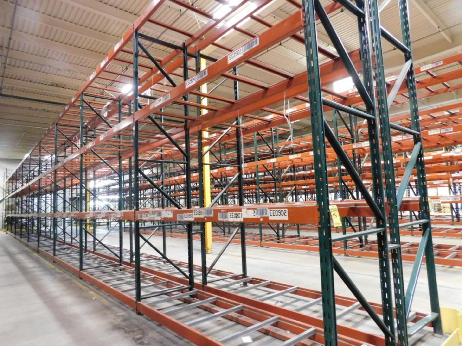 (22X) SECTIONS OF RIDG-U-RAK PALLET RACKING, (6) 20 FT. UPRIGHTS, (18) 16 FT. UPRIGHTS, (160) 5 1/2 - Image 3 of 4