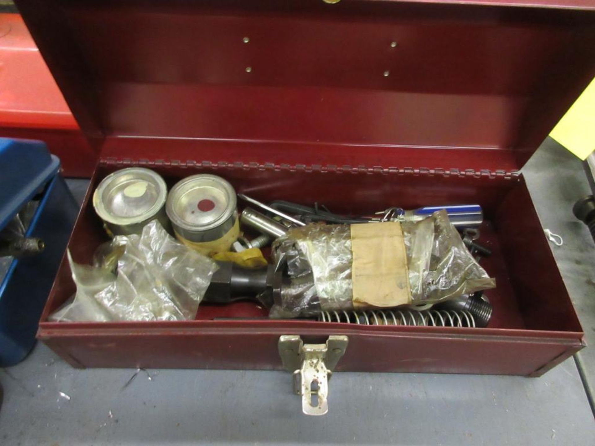 TOOLBOX W/ TOOL CONTENT