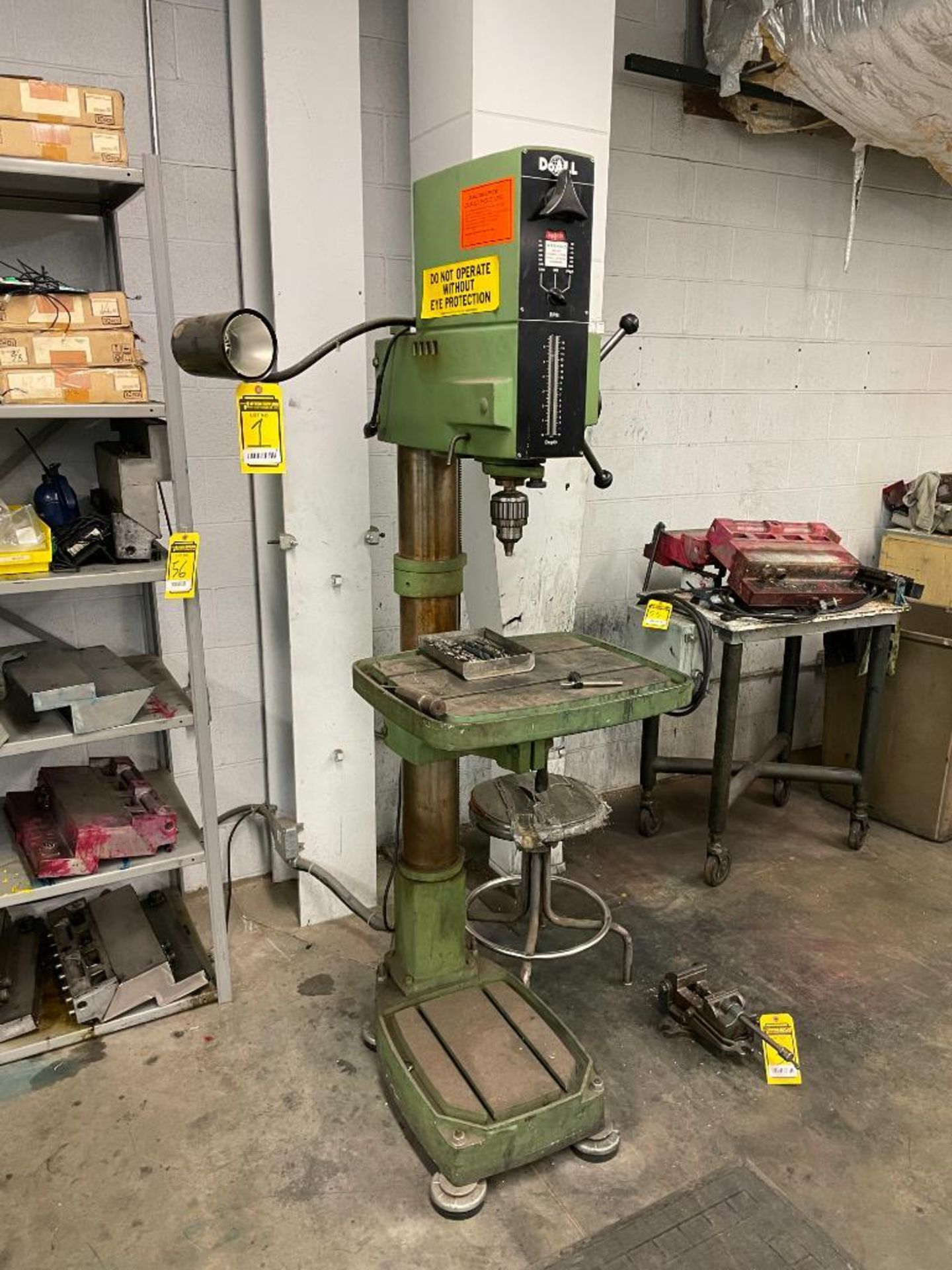 DOALL DRILL PRESS, MODEL DGP 24, 24'' THROAT CAPACITY, VARIABLE SPEED, 90 RPM-3360 RPM