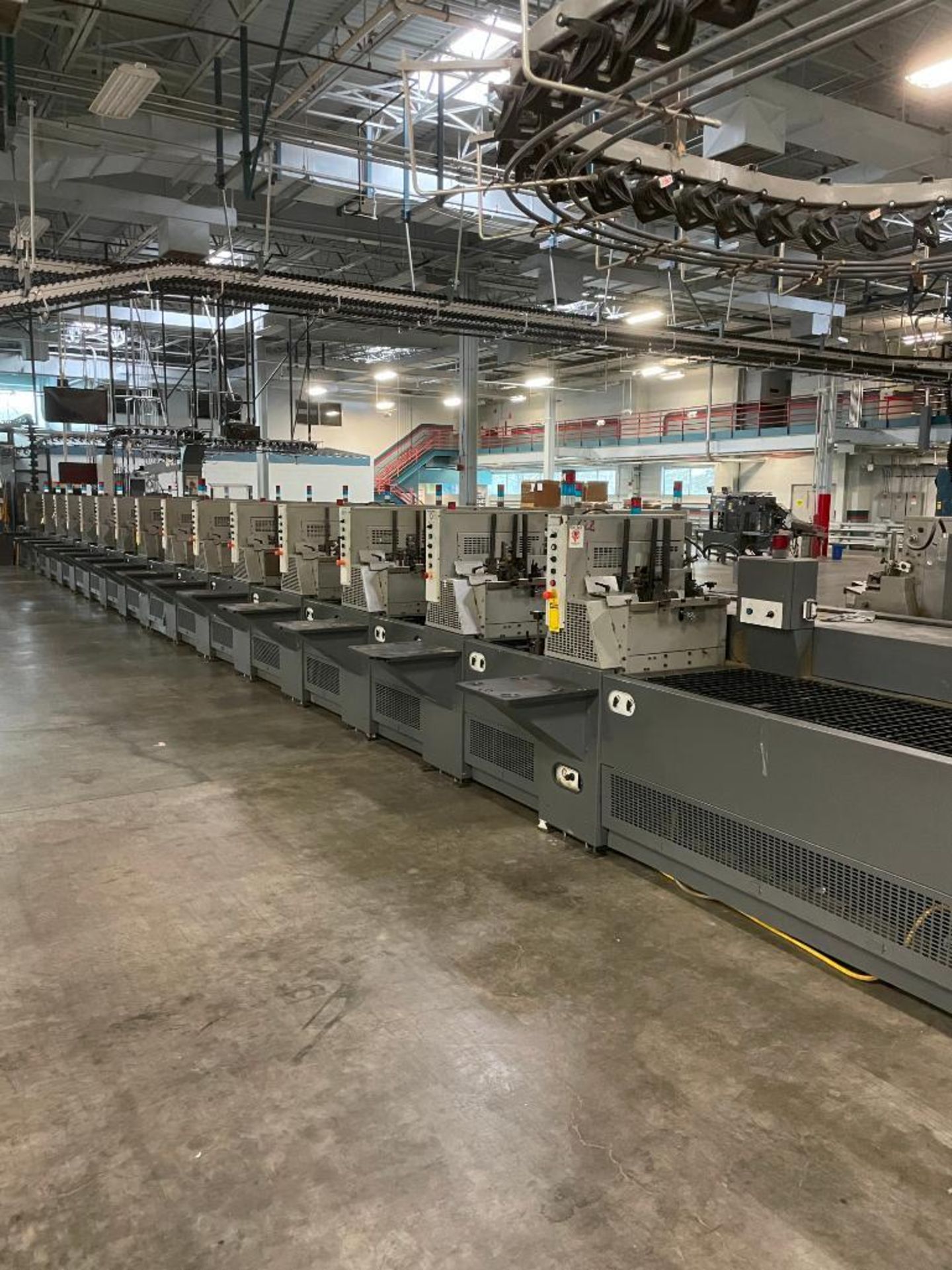 (29) HEIDELBERG BUCKET INSERTER WITH CONTROL PANEL AND KEYTRONIC LIFETIME SERIES CONTROL MODULE