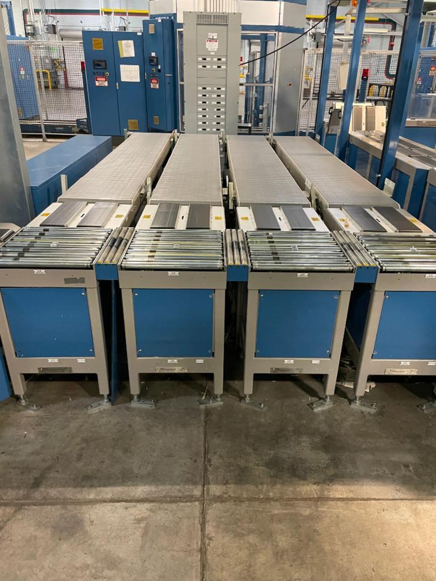 (56) SECTIONS SCHUR PACKAGING SYSTEMS ABC440 POWERED CONVEYOR - Image 7 of 10