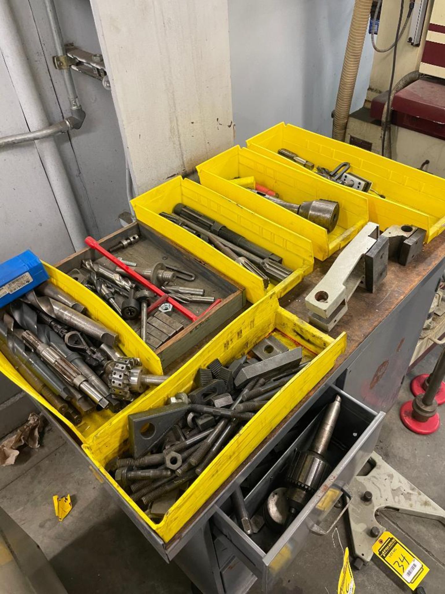 CABINET AND CONTENTS OF ASSORTED LATHE PARTS, TOOLING AND TIE DOWN BLOCKS - Image 2 of 3