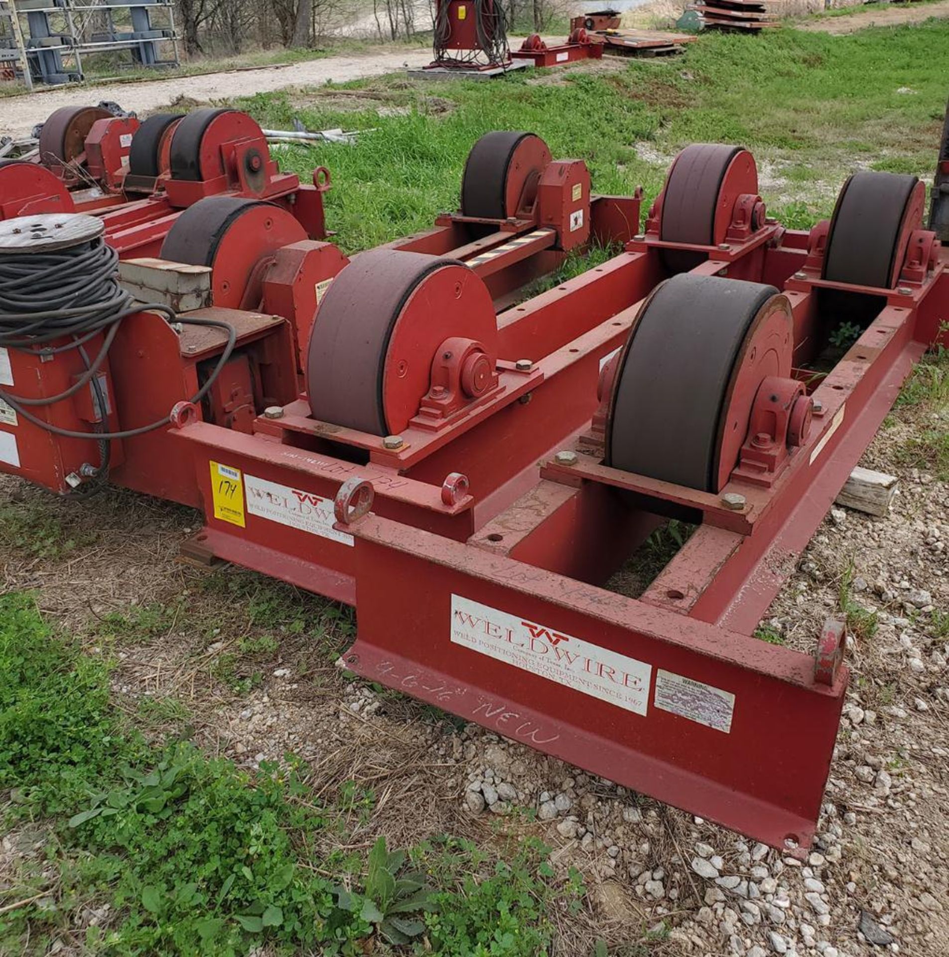 WELDWIRE WWRD-40 DRIVE ROLL, (2) WWR-40 40-TON CAPACITY IDLE ROLL, (1) DIVE IDLER, ADDITIONAL