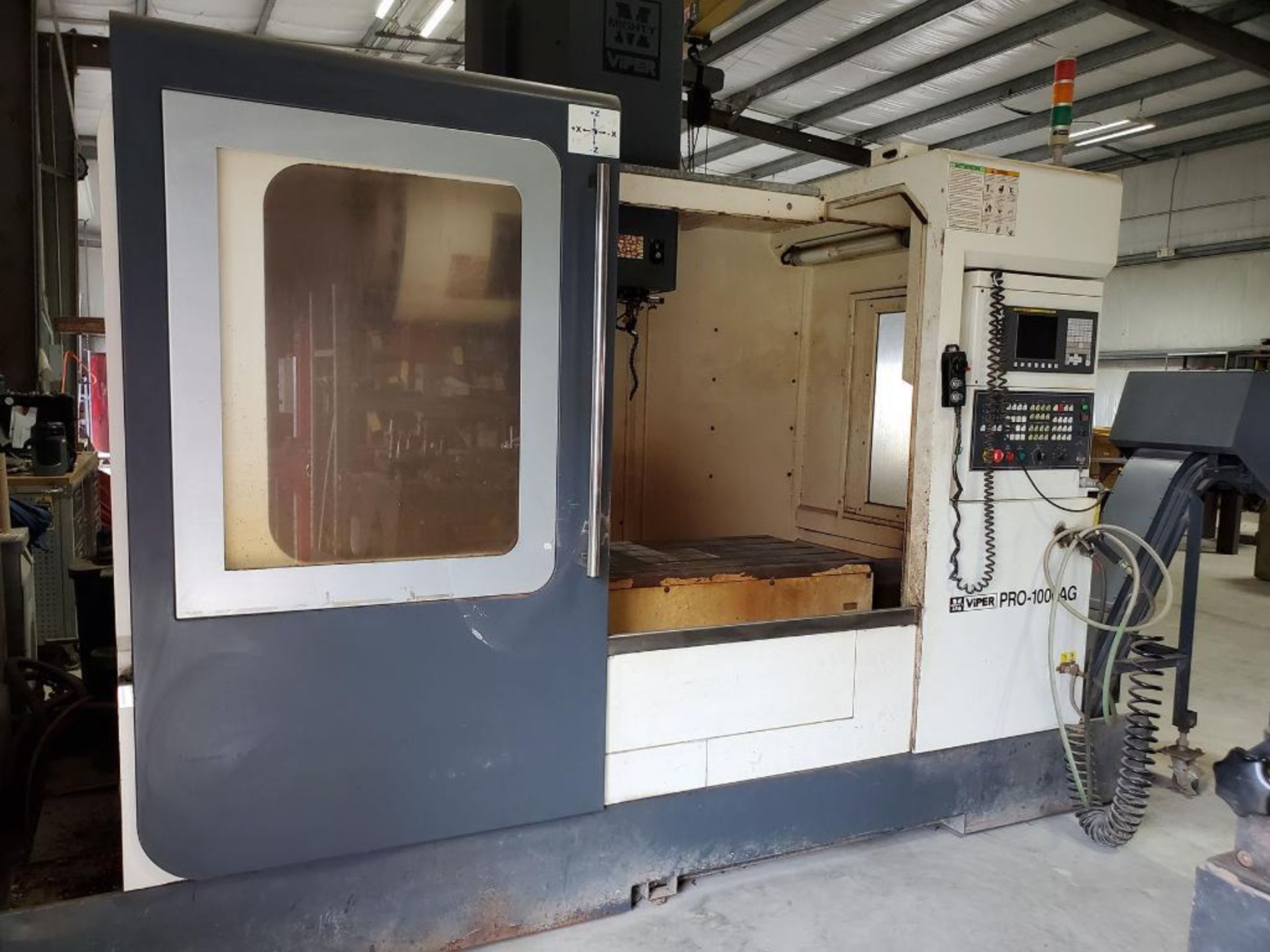 201 MIGHTY VIPER PRO-1000 CNC VERTICAL MACHINING CENTER; S/N 015985, 21'' X 45'' TABLE, 24-STATIONS,