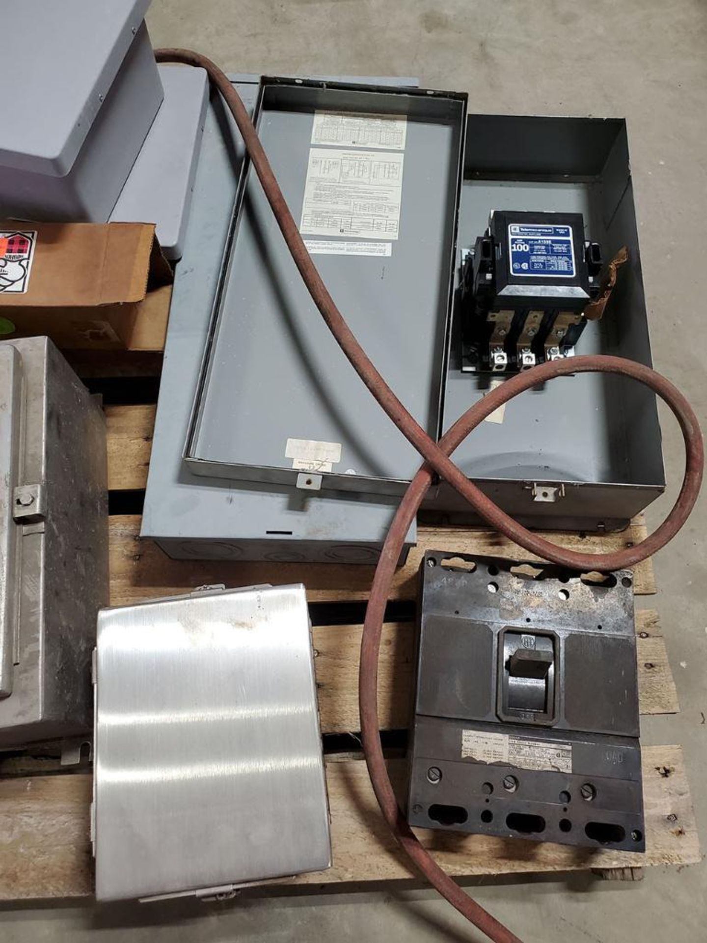 SKID OF ASSORTED ELECTRICAL ENCLOSERS WITH CONTACTOR AND CIRCUIT BREAKER - Image 3 of 3