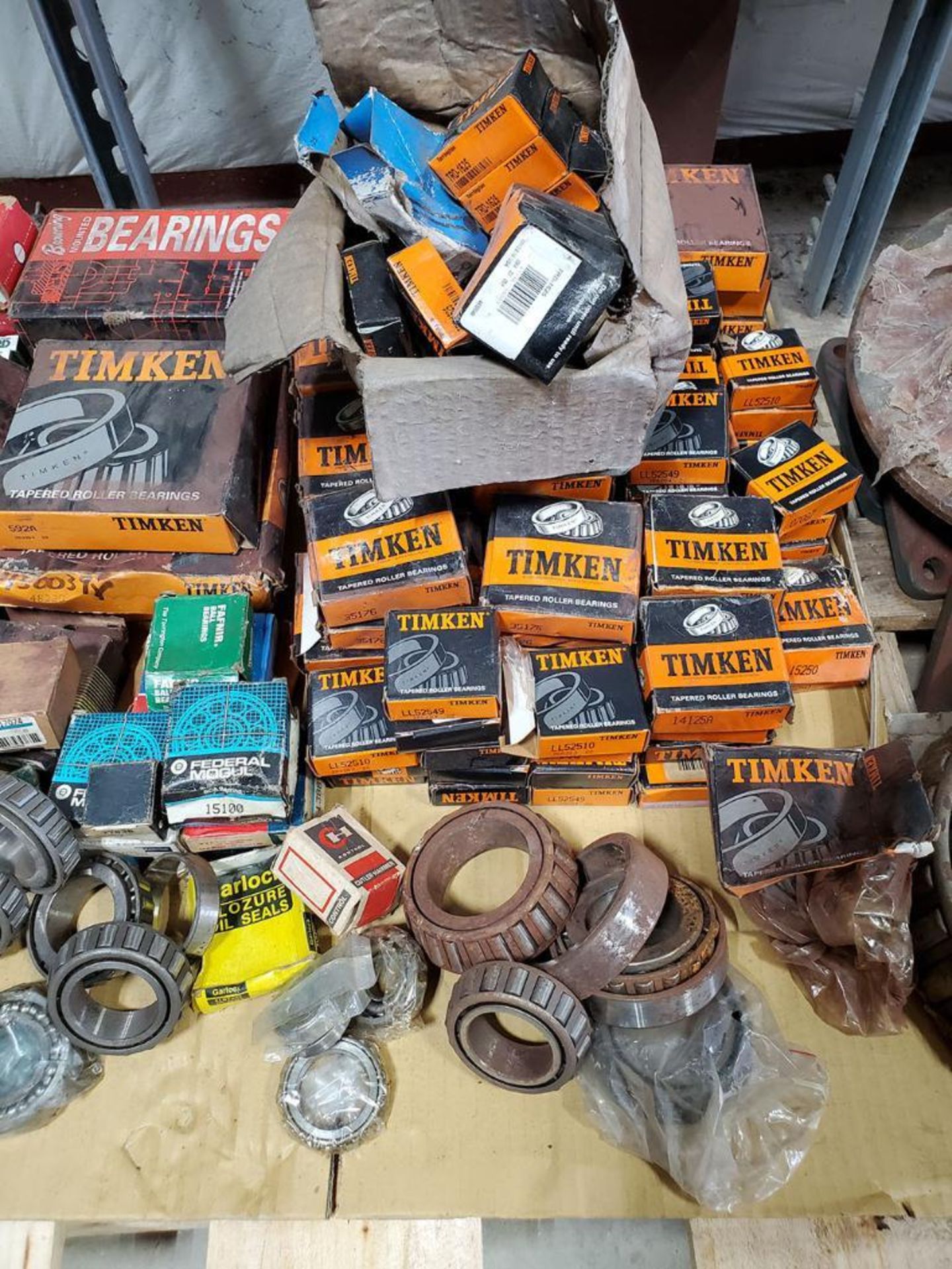 (3) SKID OF ASSORTED BEARINGS, SEALS, AND SPROCKETS - Image 3 of 12