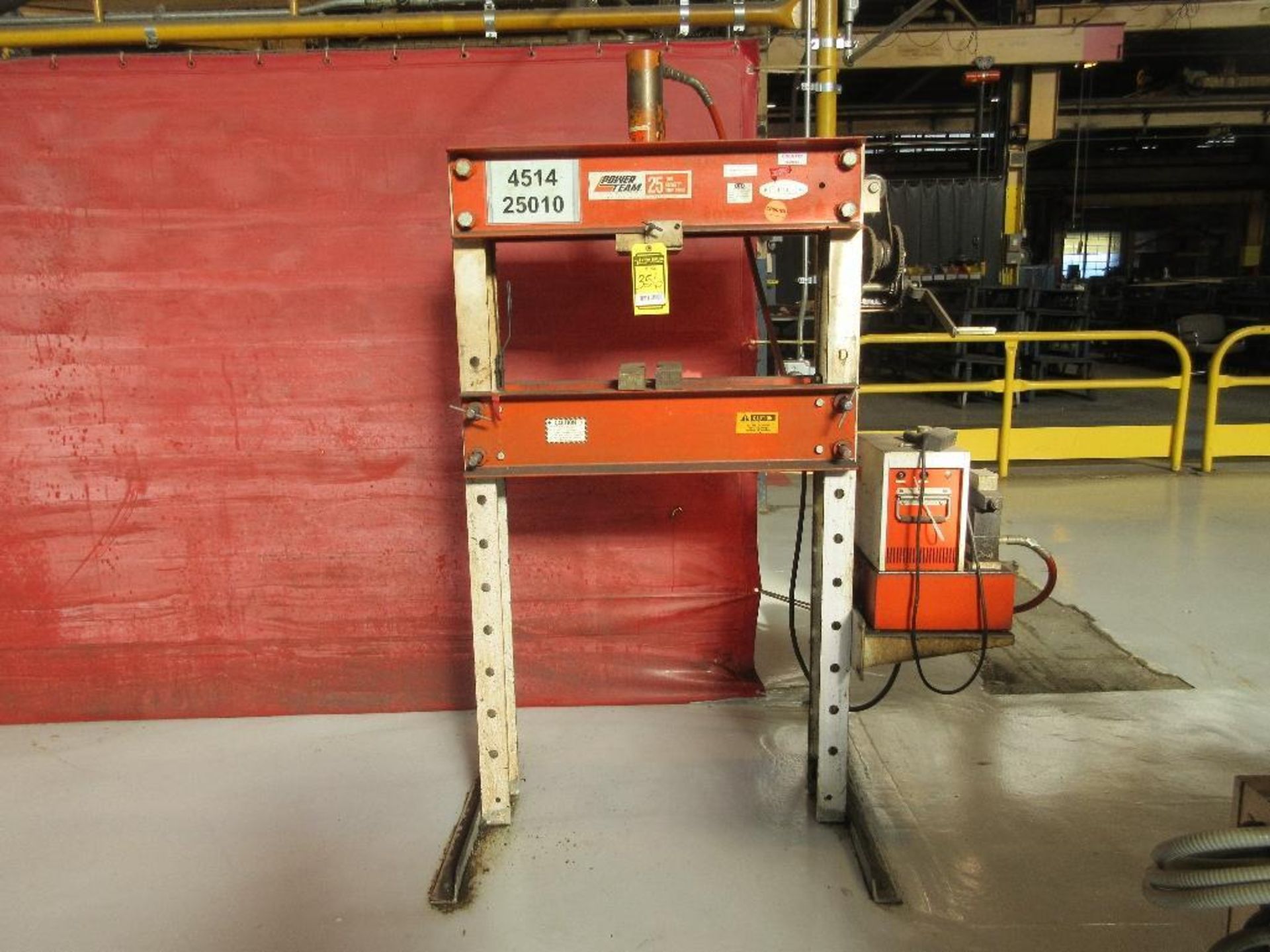 OTC POWER TEAM 25-TON H-FRAME SHOP PRESS, S/N 1061