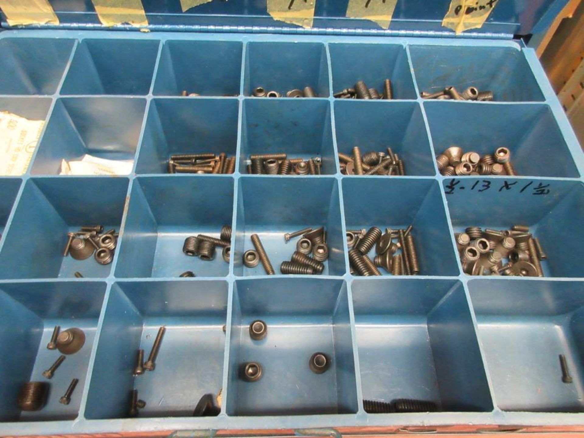 (30) LIDDED SMALL PARTS BINS W/ HARDWARE - Image 31 of 35