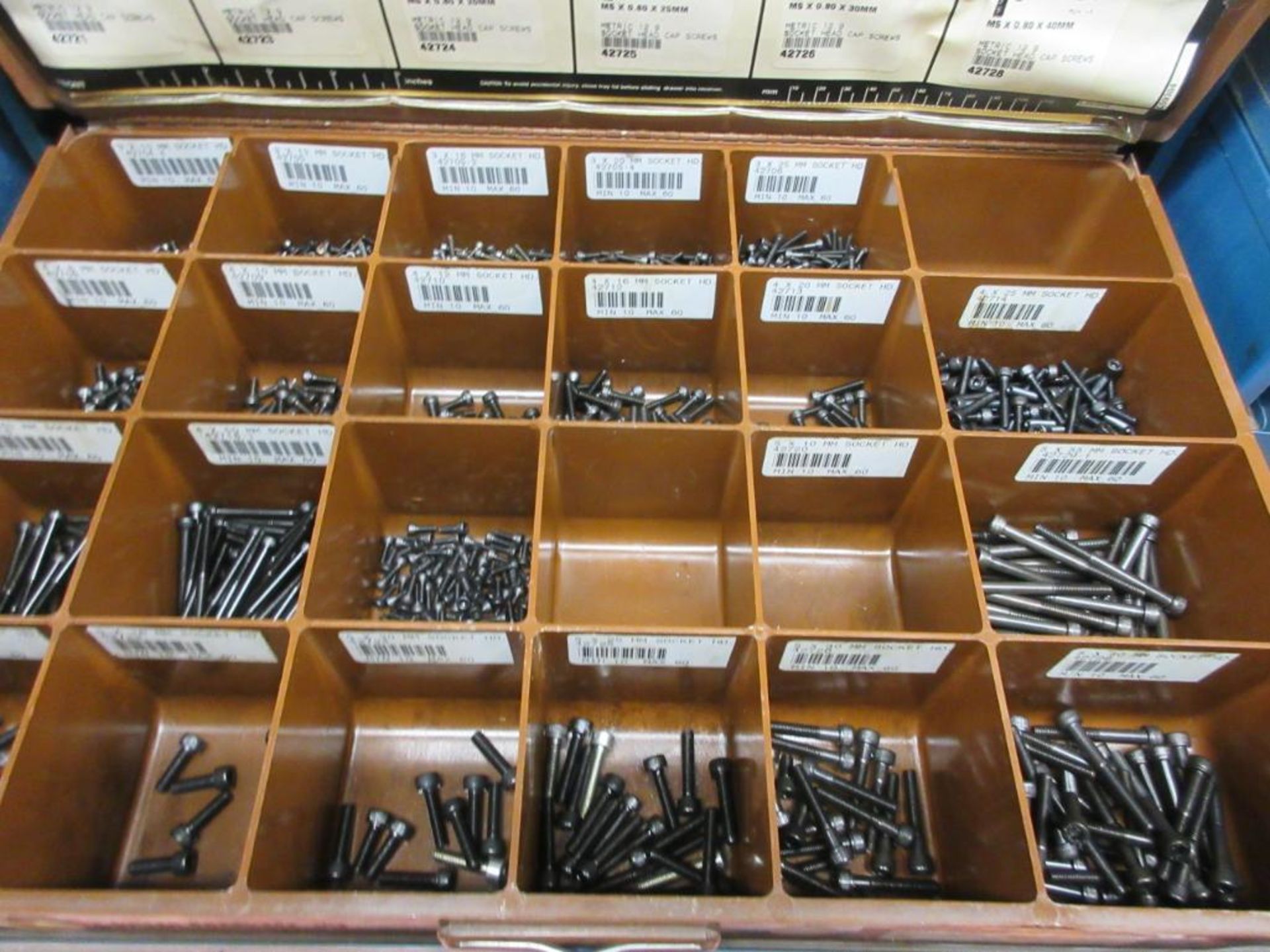 (30) LIDDED SMALL PARTS BINS W/ HARDWARE - Image 11 of 35