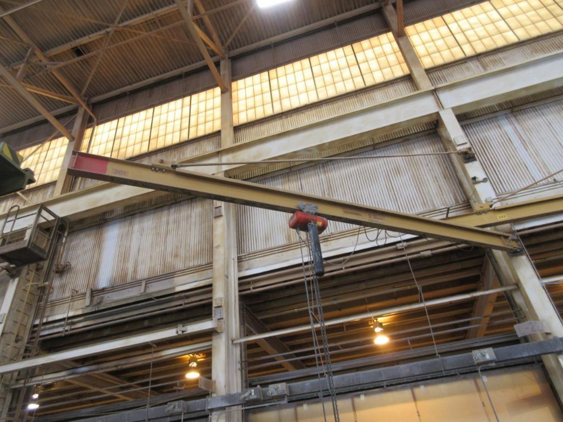 GORBEL 2-TON COLUMN MOUNTED JIB CRANE W/ CM 2-TON ELECTRIC HOIST, #201