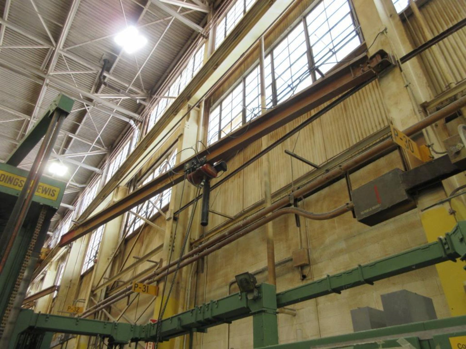 GORBEL 2-TON COLUMN MOUNTED JIB CRANE W/ CM 2-TON ELECTRIC HOIST, #233