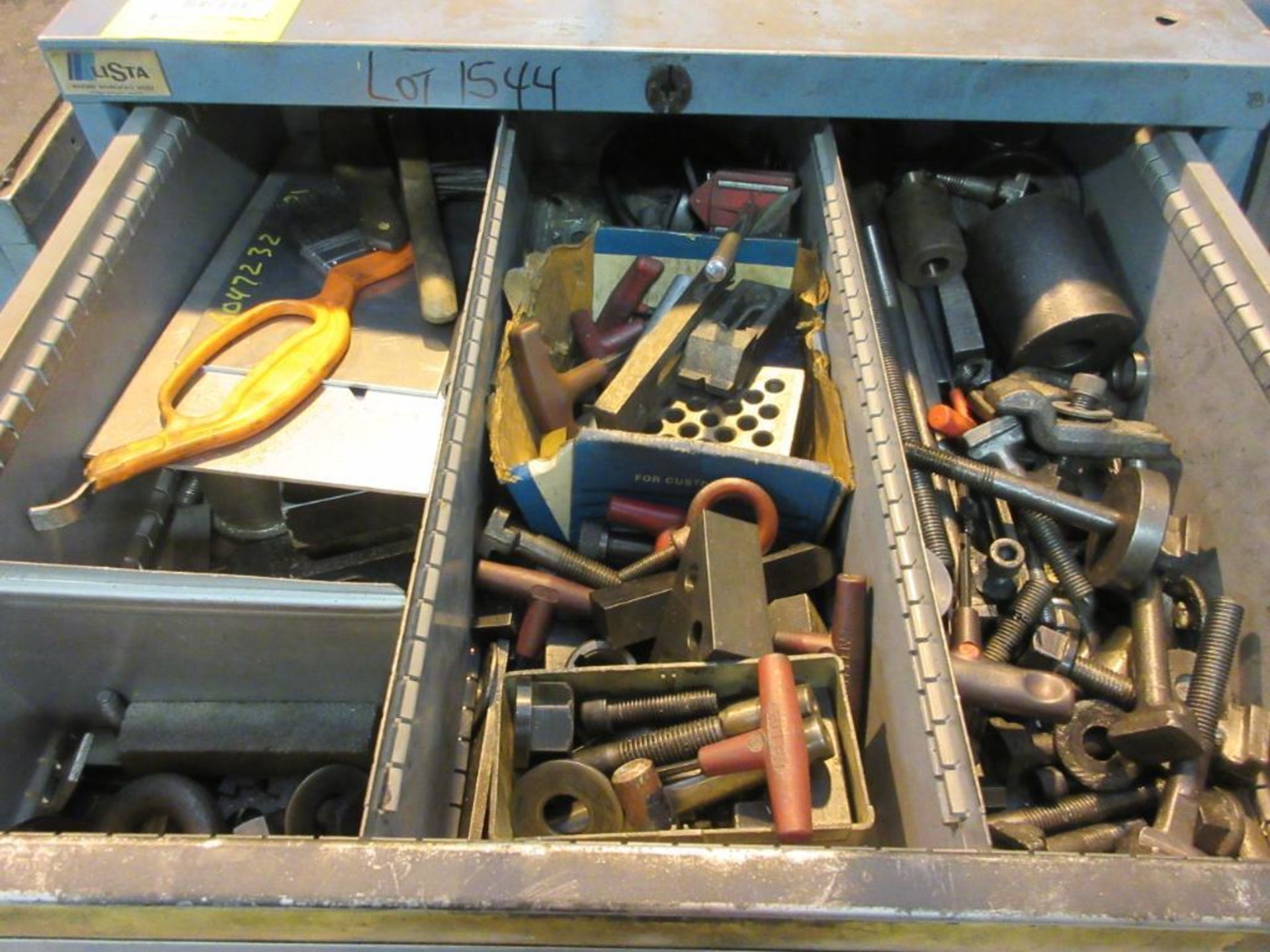 LISTA CABINET W/ ASSORTED TOOLING - Image 2 of 5