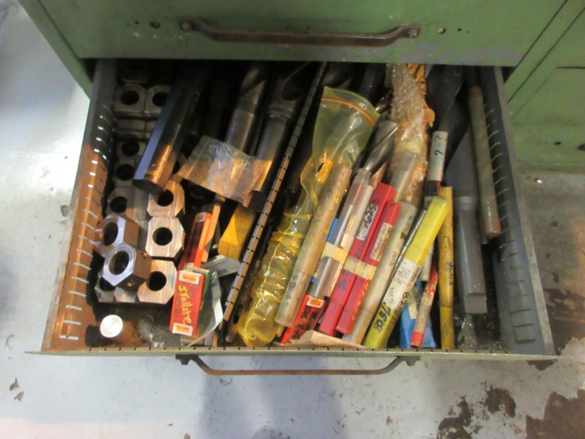 (2) VIDMAR CABINETS W/ TOOL BITS, CHUCK JAWS, DRILLS, OTHER TOOLING - Image 5 of 10