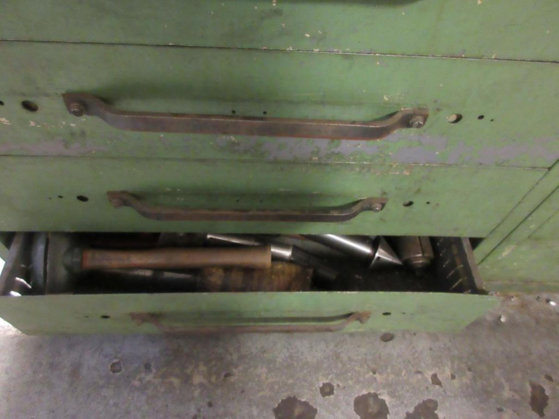 (2) VIDMAR CABINETS W/ TOOL BITS, CHUCK JAWS, DRILLS, OTHER TOOLING - Image 6 of 10