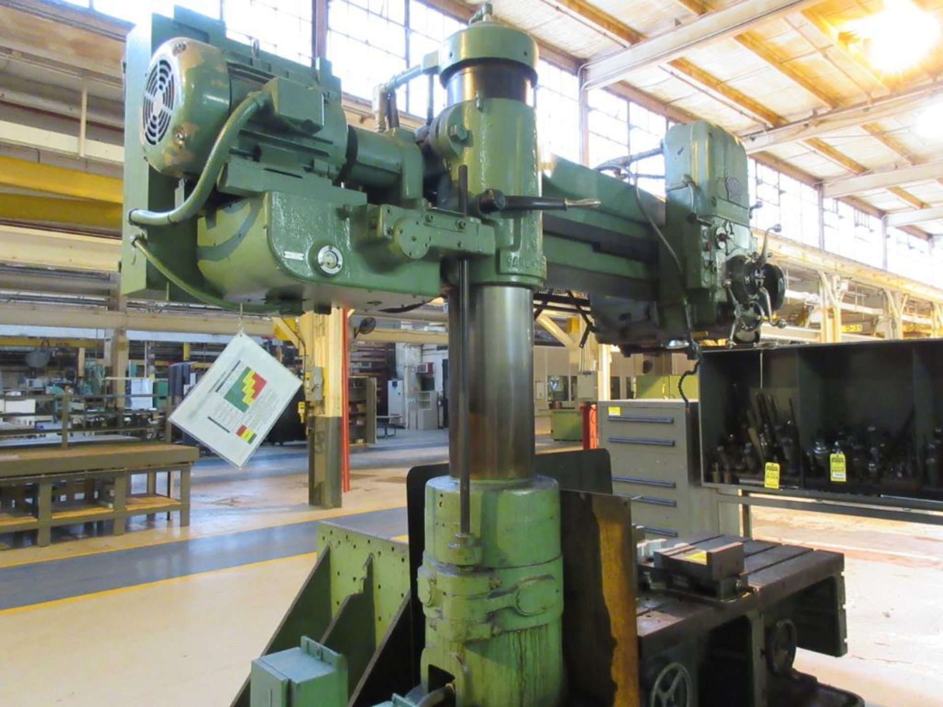 NATCO CARLTON RADIAL ARM DRILL, 11 IN. COLUMN X 5 FT. ARM, DOUBLE CONTOUR KNEE BED, MODEL 1A, S/N - Image 2 of 6