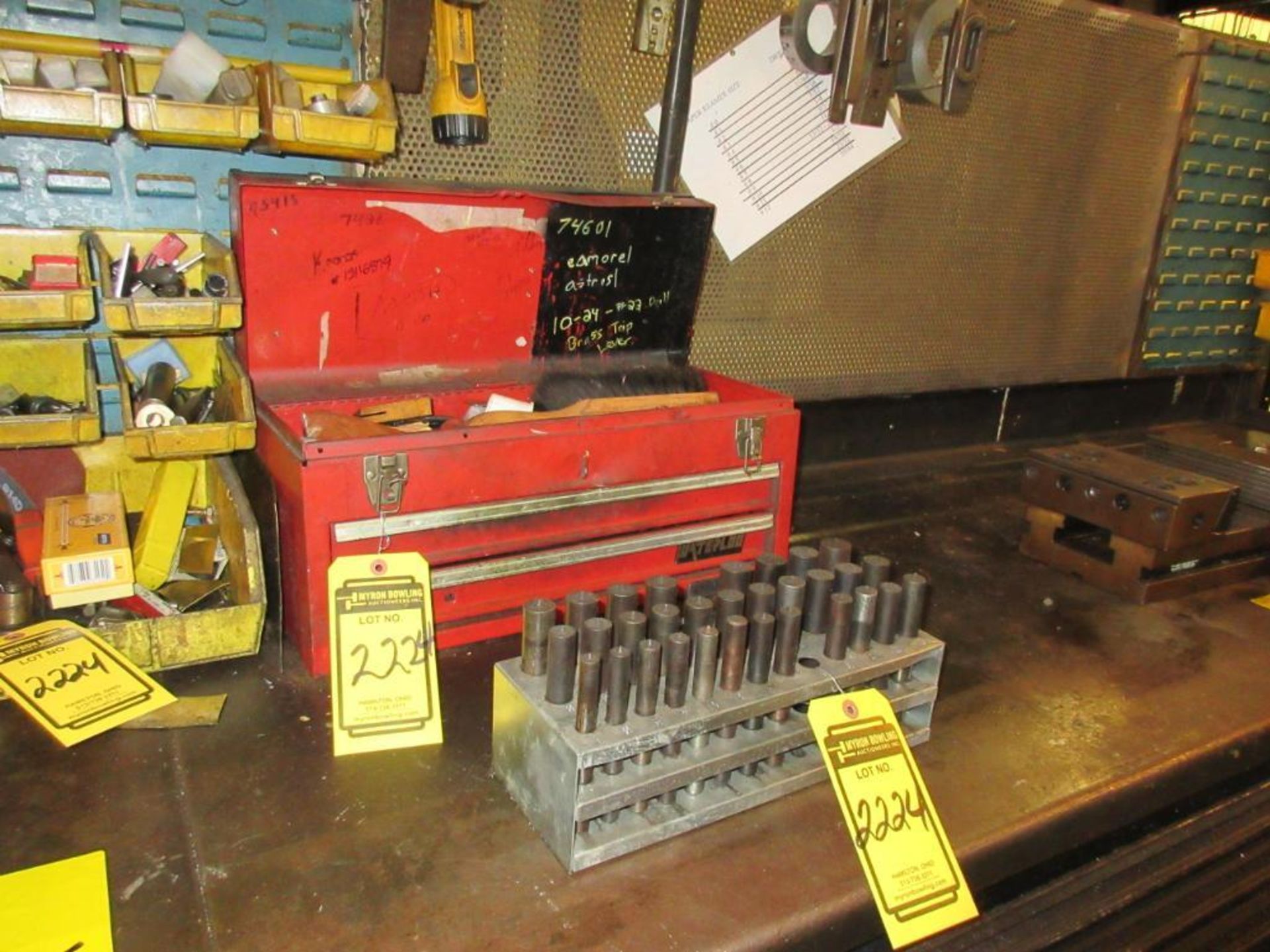 CONTENTS ON TOP OF WORKBENCH: PUNCH SET, DRILLS, TAPS, DRILL CHUCKS, 8 IN. MACHINE VISE - Image 3 of 4