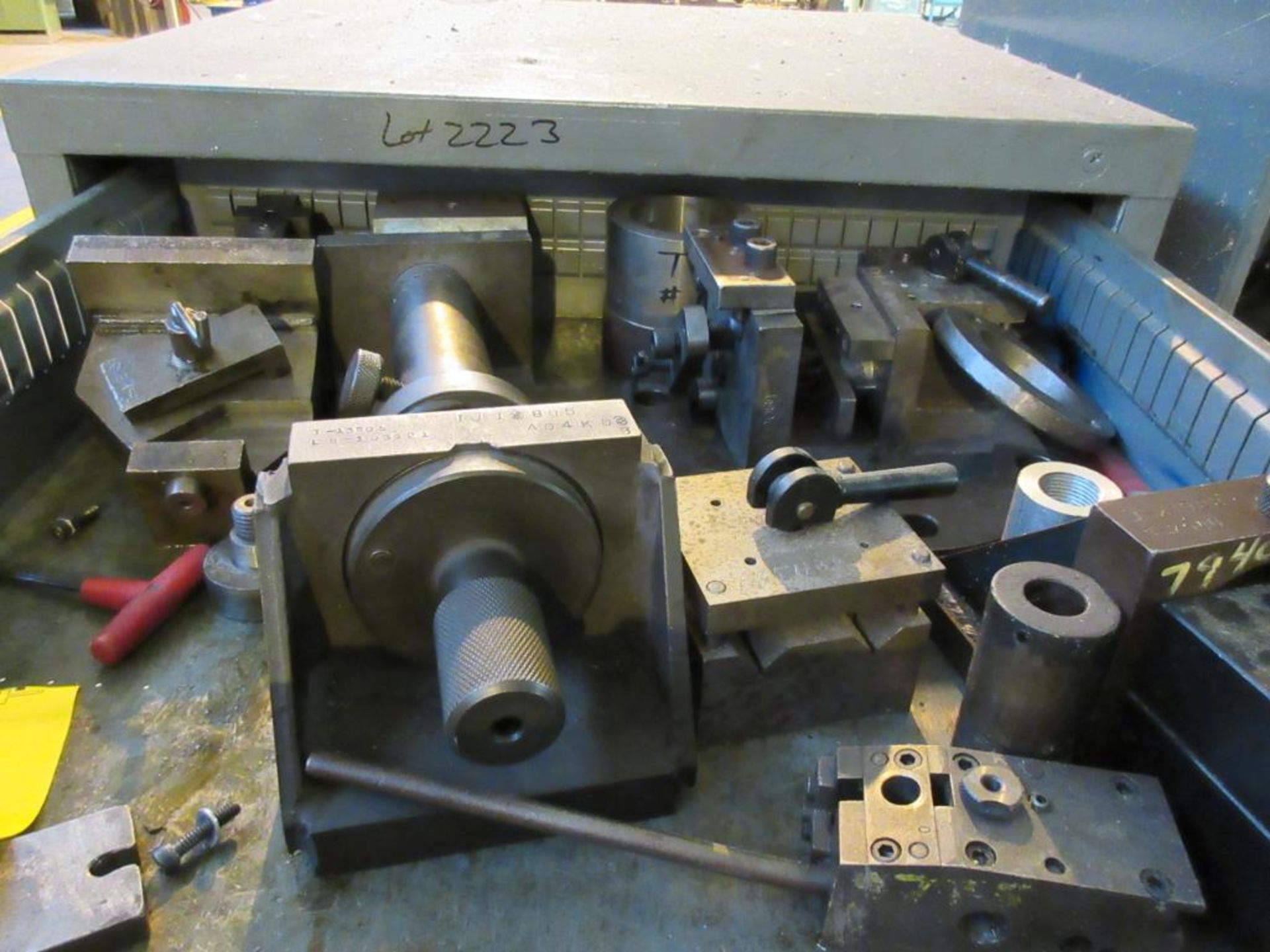 VIDMAR CABINET W/ DRILL TOOLING - Image 2 of 7