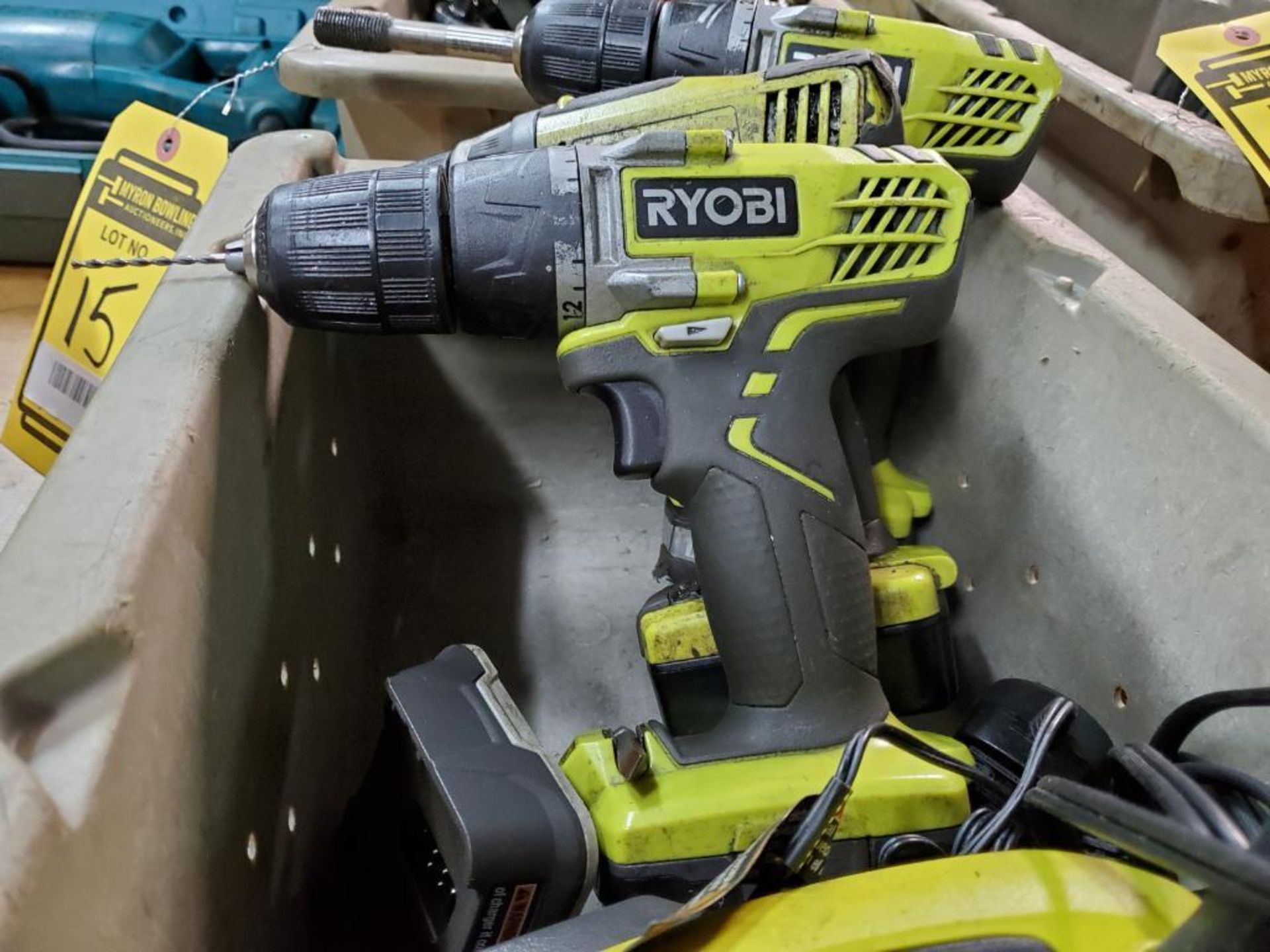 (3) RYOBI HJP003 12V CORDLESS SCREW GUNS WITH CHARGERS - Image 2 of 3