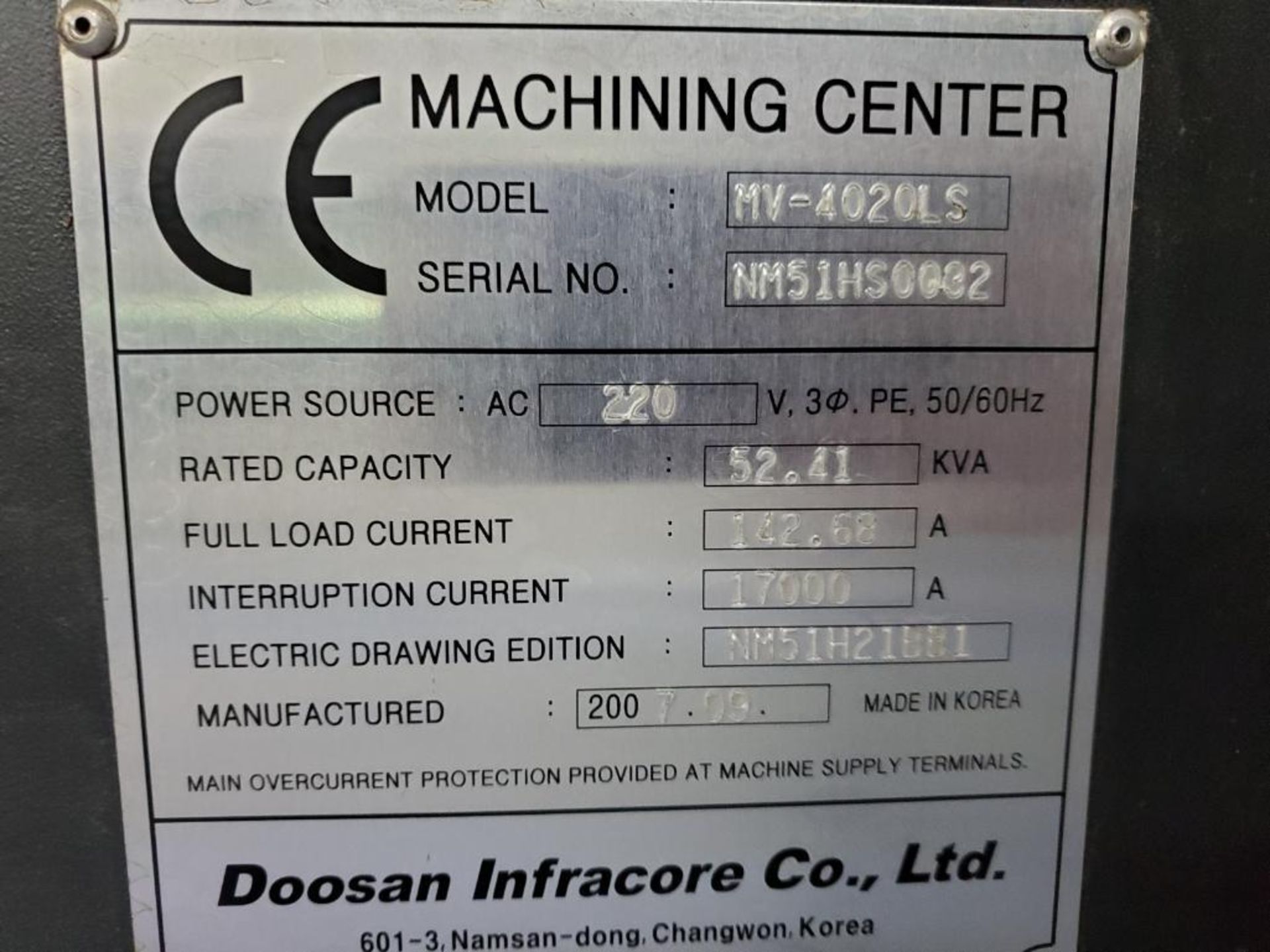 2007 DOOSAN MV 4020LS CNC VERTICAL MACHINING CENTER, 20'' X 48'' TABLE, BT 40 TAPER TOOLING, 30- - Image 17 of 17