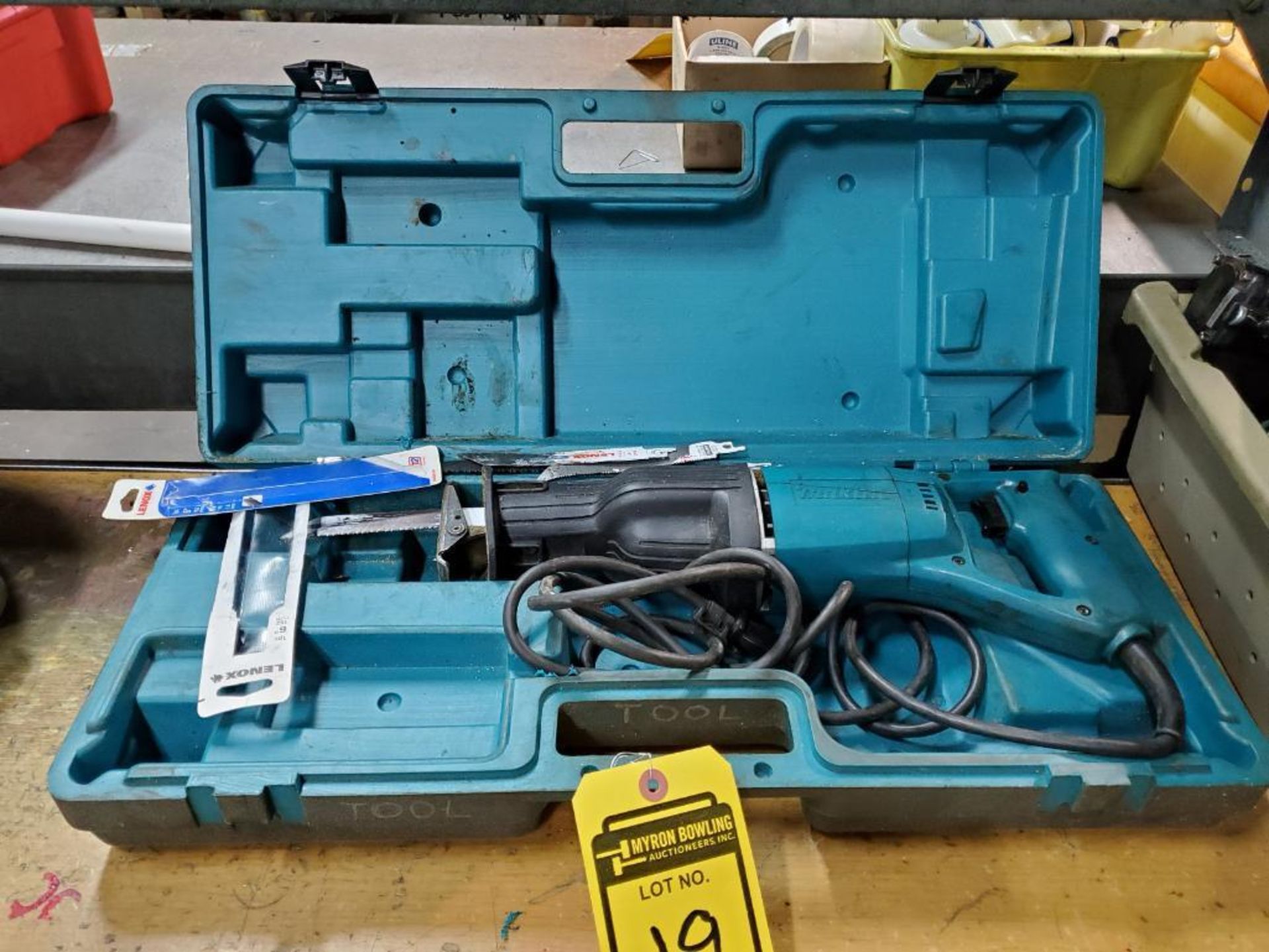 MAKITA RECIPROCATING ELECTRIC SAW