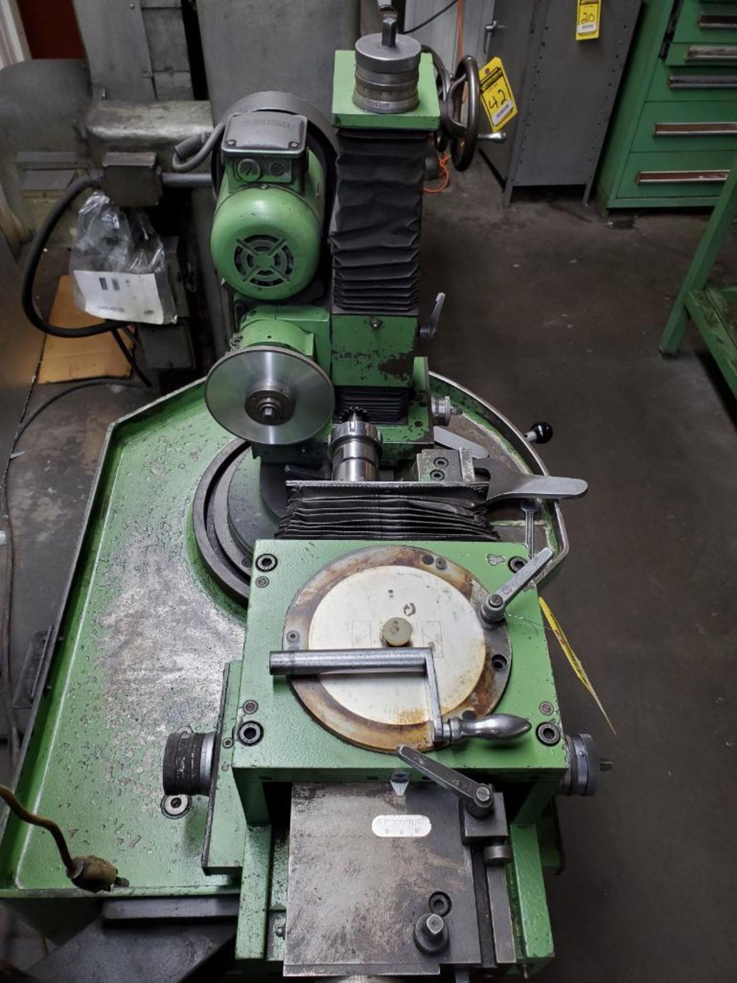 HAHN & KOLB STUTTGART PRECISION TOOL SHARPENER WITH STOCKER YALE COMPARATOR, ROTARY GRIND HEAD, - Image 8 of 8