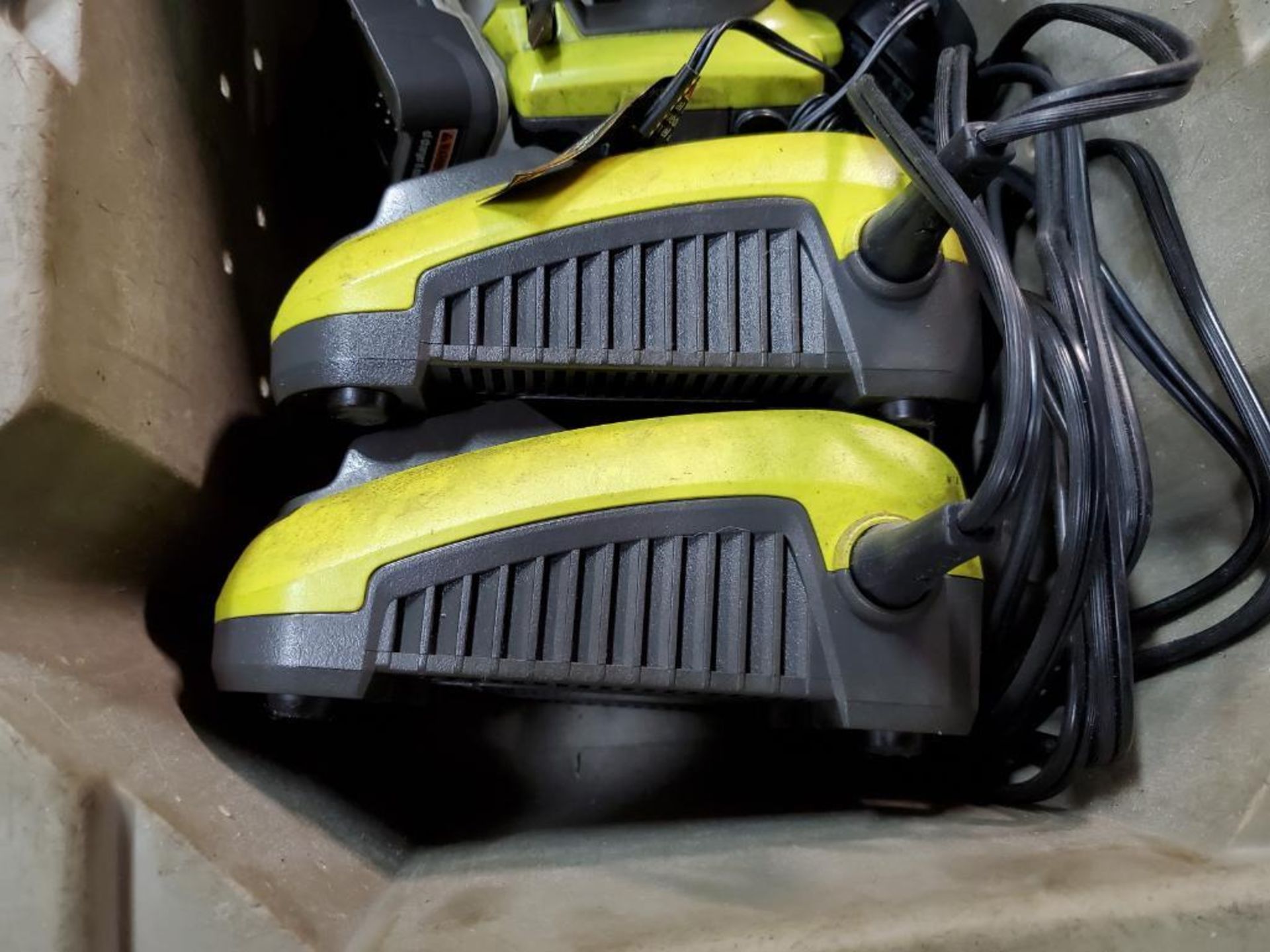 (3) RYOBI HJP003 12V CORDLESS SCREW GUNS WITH CHARGERS - Image 3 of 3