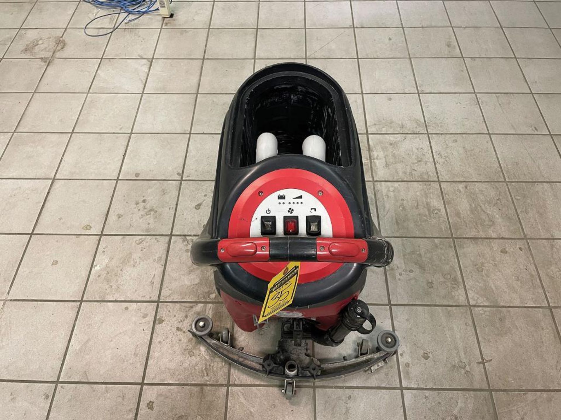 2015 VIPER WALK-BEHIND FLOOR SCRUBBER, MODEL: AS510B-US, S/N: US-010033/15/E, 24-VOLT, NO BATTERIES - Image 5 of 5