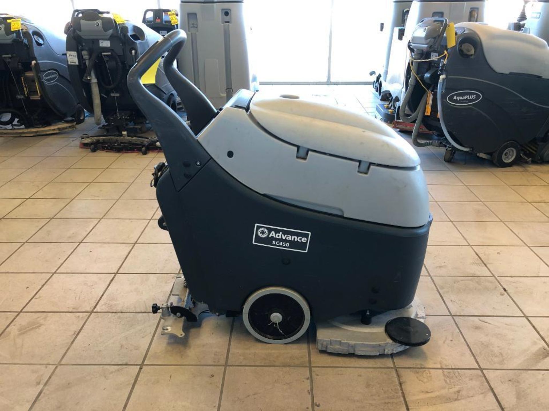 ADVANCE WALK-BEHIND SCRUBBER DRYER, MODEL: SC450 20B, S/N: 3510154305128, 24-VOLT, NO BATTERIES - Image 7 of 10