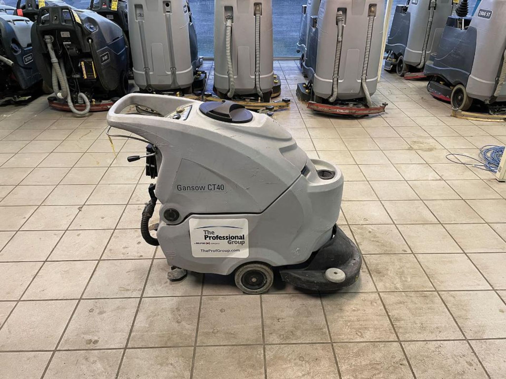 2008 GANSOW WALK-BEHIND FLOOR SCRUBBER, MODEL: CLT40, S/N: N8000124847, 24-VOLT, NO BATTERIES - Image 3 of 5