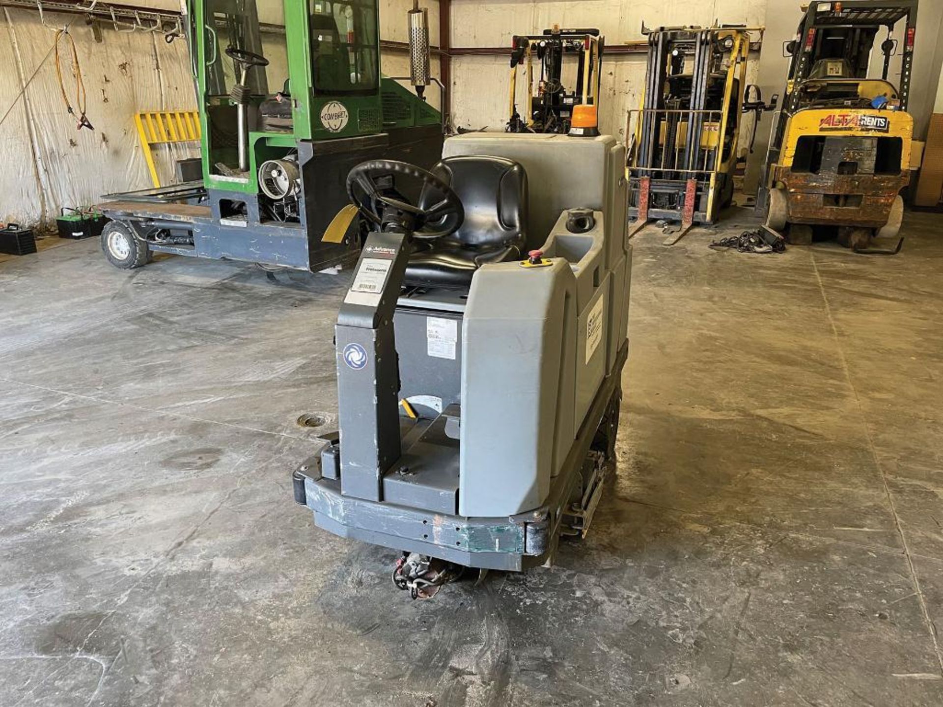 ADVANCE RIDE-ON FLOOR SCRUBBER, MODEL: 3200C, S/N: 1535702, 24-VOLT, WEIGHT: 1,962-LBS. - Image 2 of 5