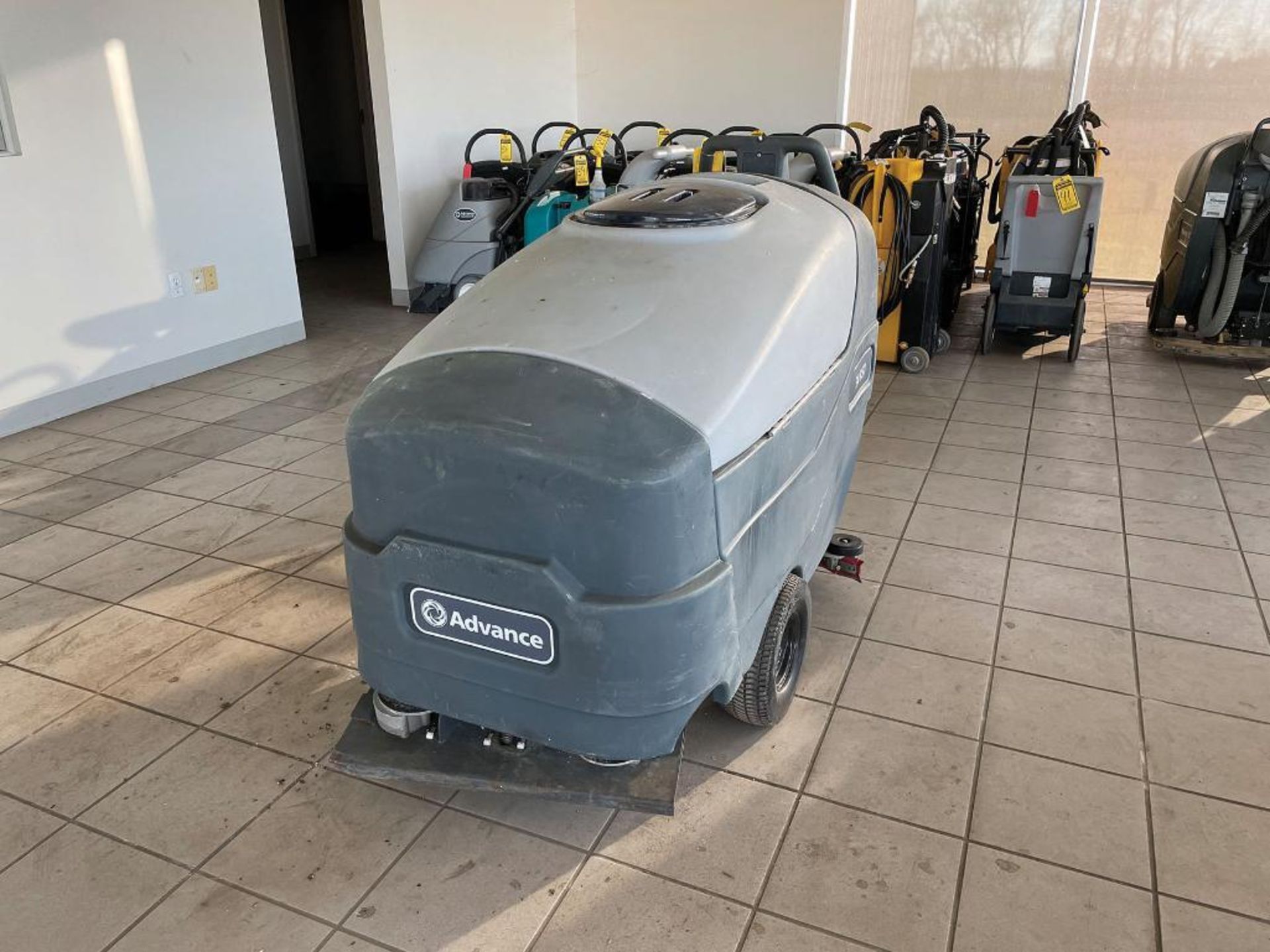 ADVANCE WALK-BEHIND FLOOR SCRUBBER, MODEL: 34 RST, S/N: N4000029108, 36-VOLT - NO BATTERIES, 30- - Image 2 of 5