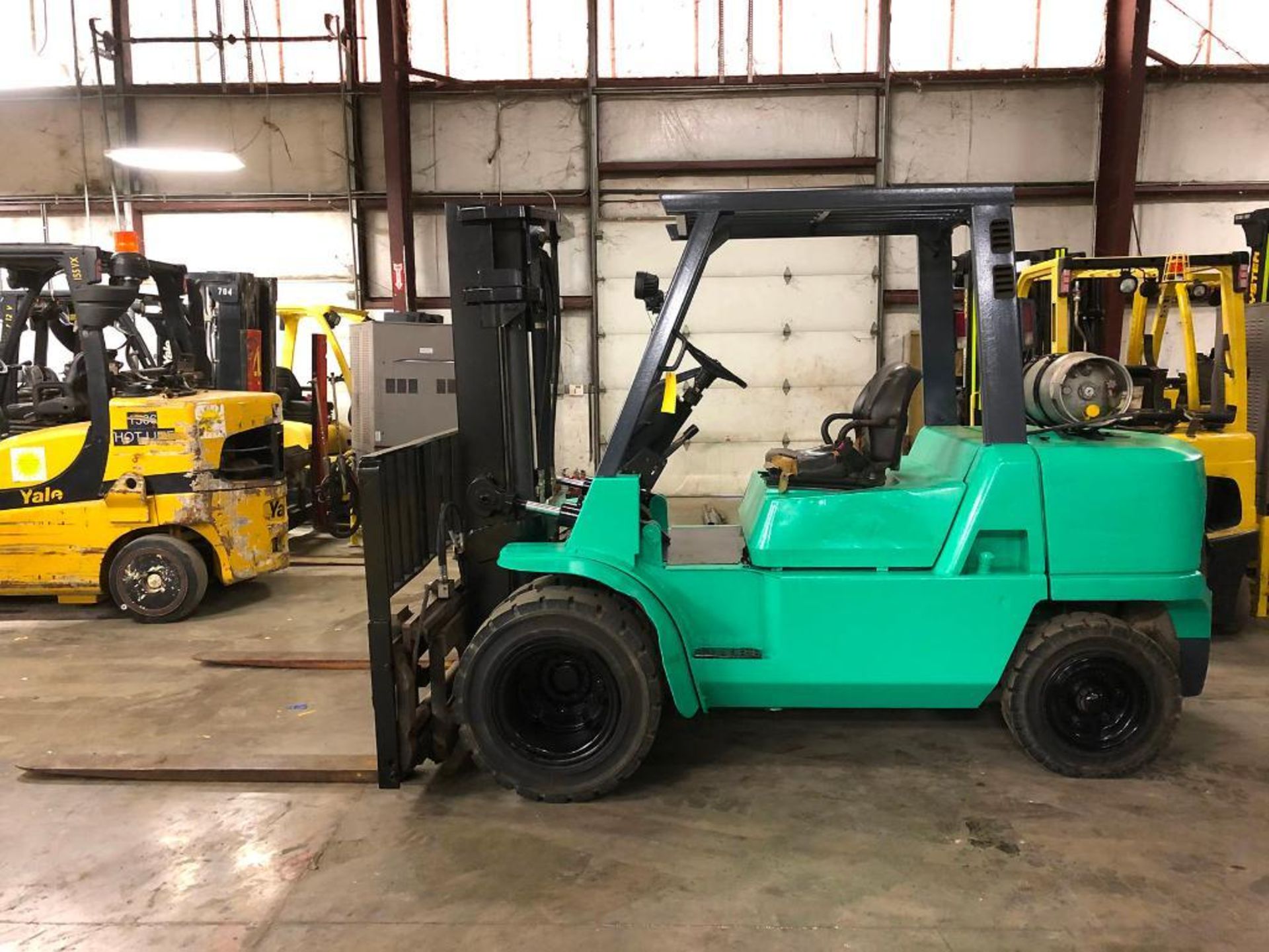 MITSUBISHI 10,000-LB. CAPACITY FORKLIFT, MODEL FG45K1, S/N AF29C80040, LPG, 2-STAGE MAST, 120'' LIFT