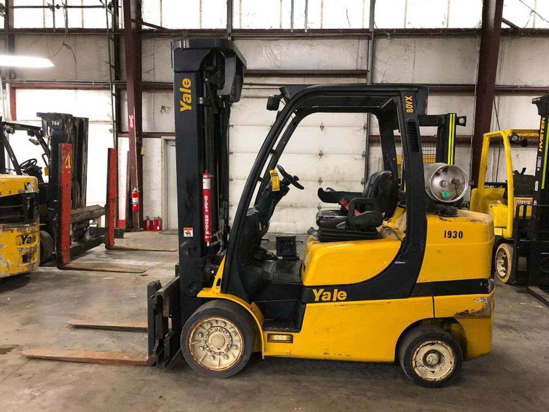 2016 YALE 8,000-LB. CAPACITY FORKLIFT, MODEL GLC080VX, S/N G818V01930P, LPG, 3-STAGE MAST, 218''