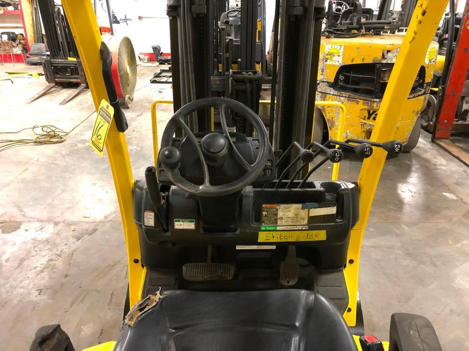 2015 HYSTER 5,000-LB., MODEL S50FT, S/N H187V03779N, LPG, LEVER SHIFT TRANSMISSION, SOLID TIRES, - Image 5 of 5