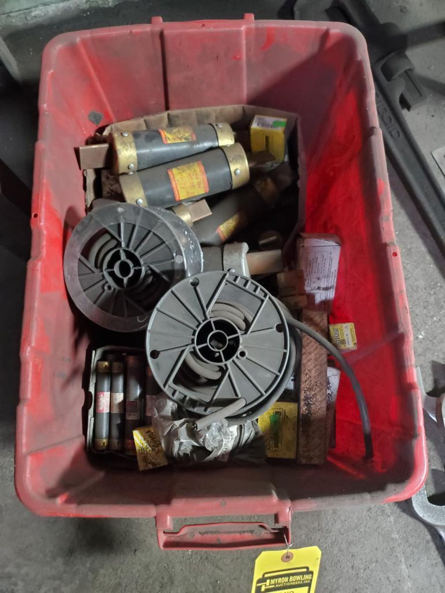 CONTAINER OF FUSES & WIRE