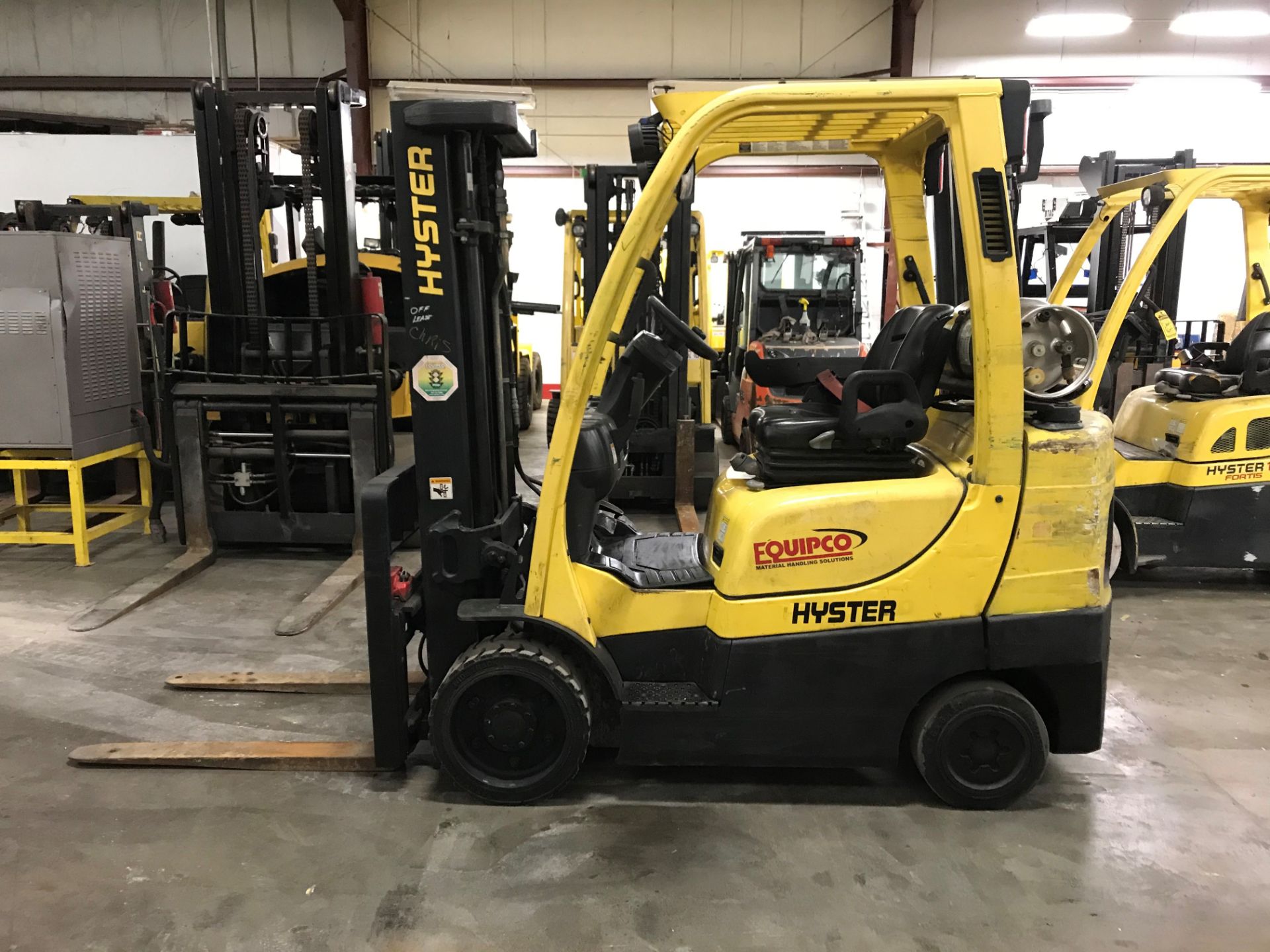 2011 HYSTER 6,000-LB. FORKLIFT, MODEL S60FT, 13,708 HOURS, 3-STAGE MAST, CUSHION TIRES