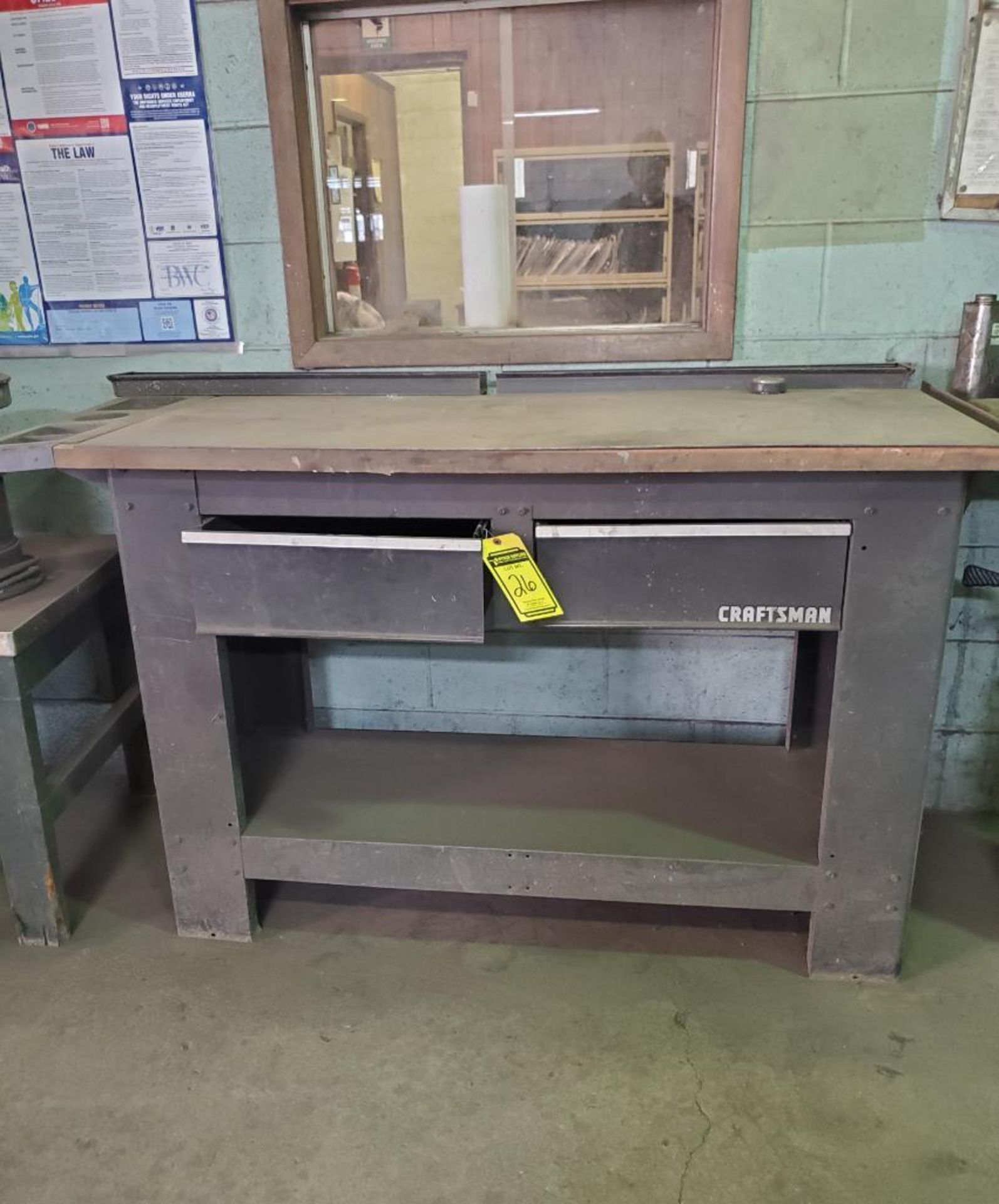 CRAFTSMAN WORKBENCH