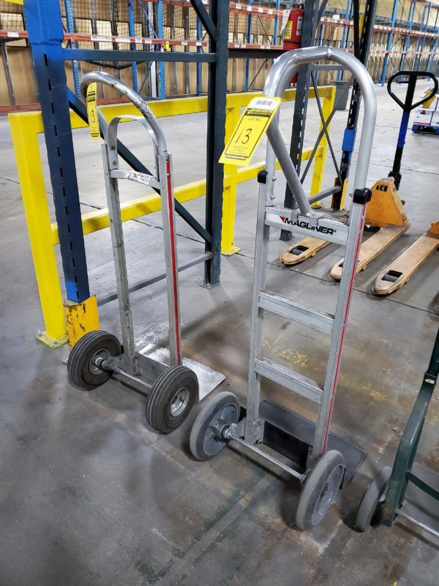 (1) MAGLINER 500 LB. 2-WHEEL HAND TRUCKS