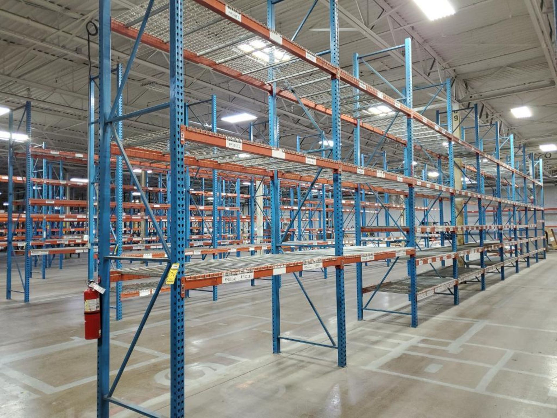 (9X) BAYS OF 16' X 42'' INTERLAKE TEAR DROP PALLET RACKING, 16' X 42'' UPRIGHTS, 138'' X 5''