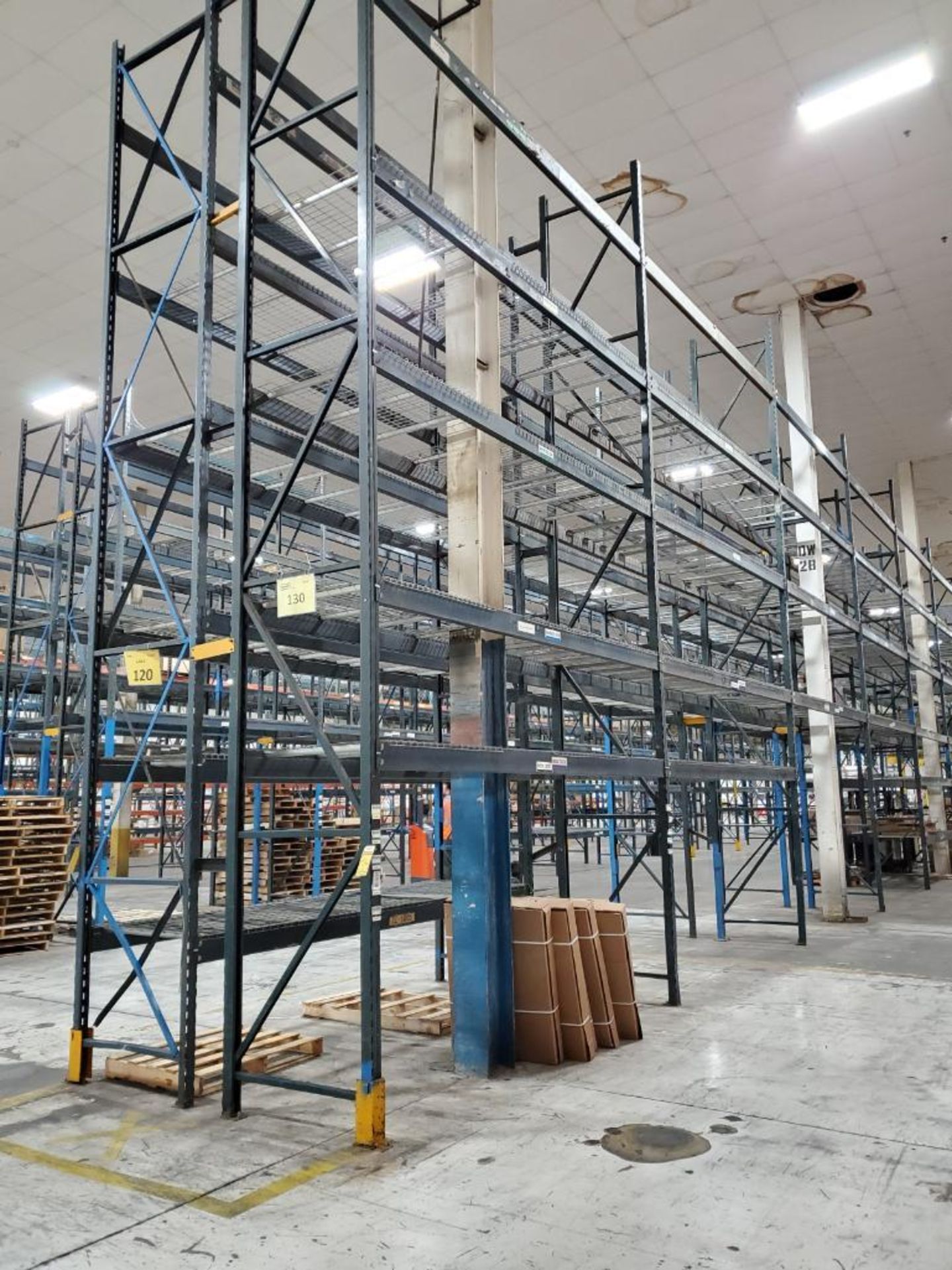 (28X) BAYS OF 20' X 42'' RIDG-U RAK SLOT/CLIP LOCK PALLET RACKING, 20' X 42'' UPRIGHTS, 12' X 5'' - Image 2 of 8