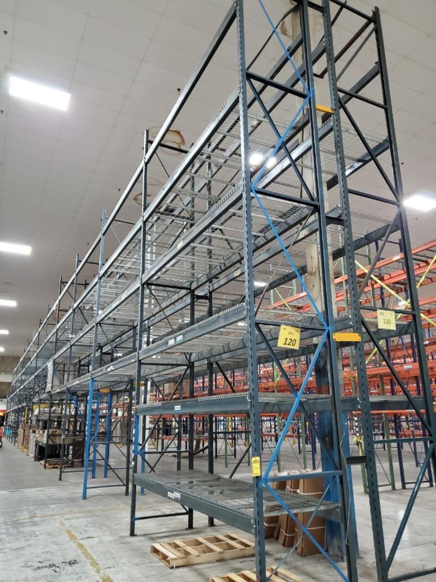 (28X) BAYS OF 20' X 42'' RIDG-U RAK SLOT/CLIP LOCK PALLET RACKING, 20' X 42'' UPRIGHTS, 12' X 5'' - Image 6 of 8