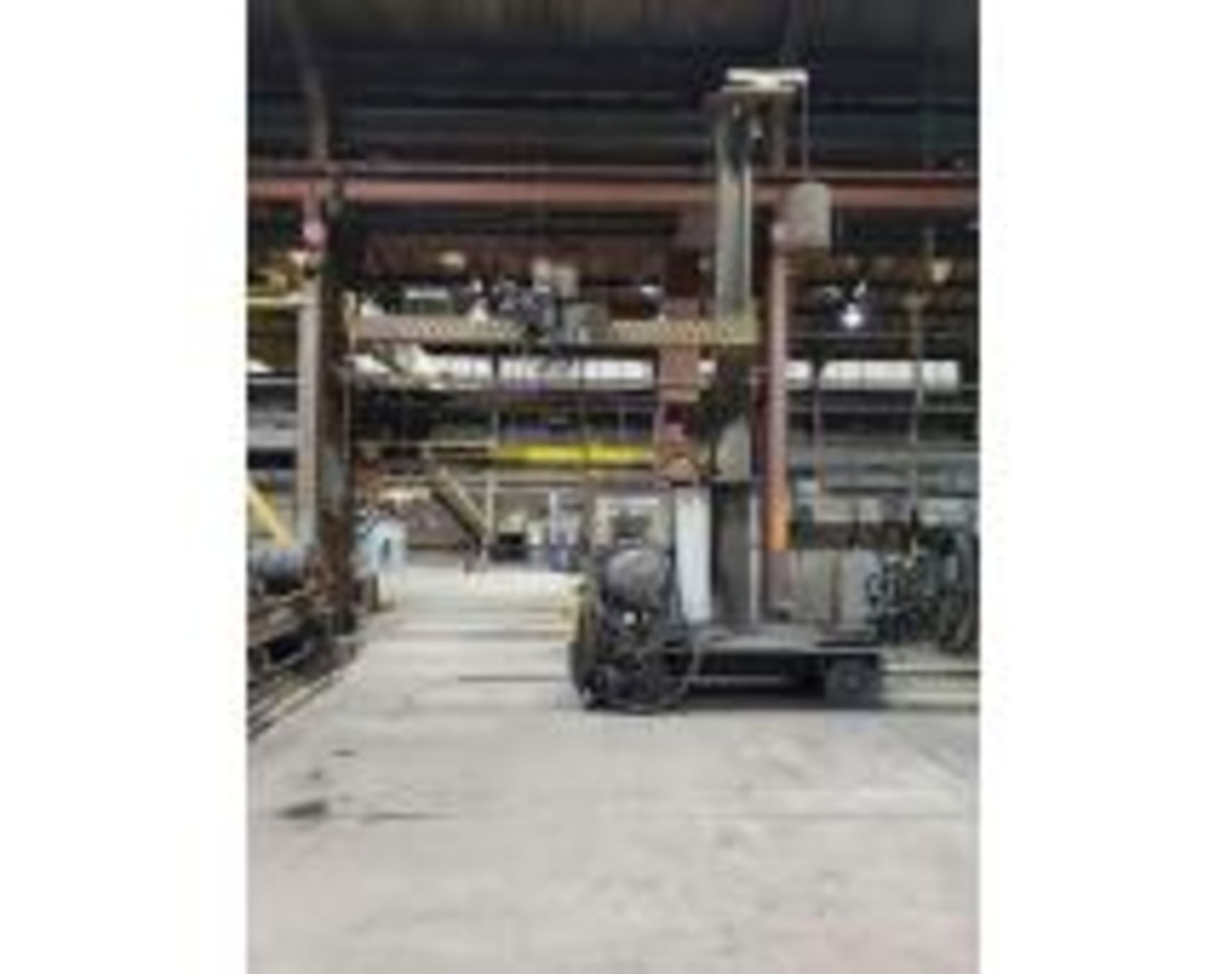 LINCOLN ELECTRIC WELDING MANIPULATORS RADIAL TRACK WELDING SYSTEM WITH LINCOLN IDEALARC DC-1000 DC - Image 3 of 10
