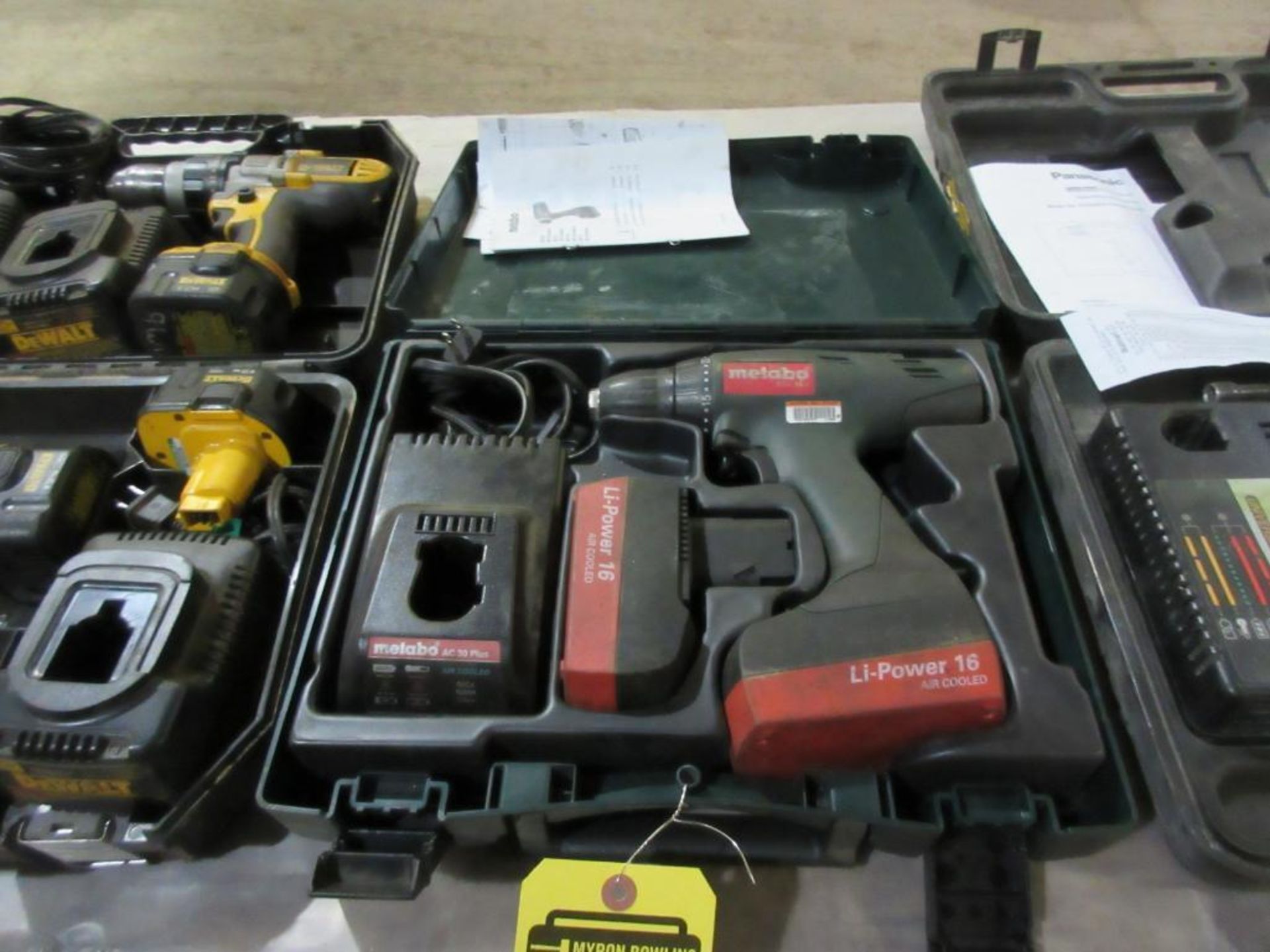 METABO 1/2'' 14 V. DRILL/DRIVER, (2) BATTERIES, CHARGER