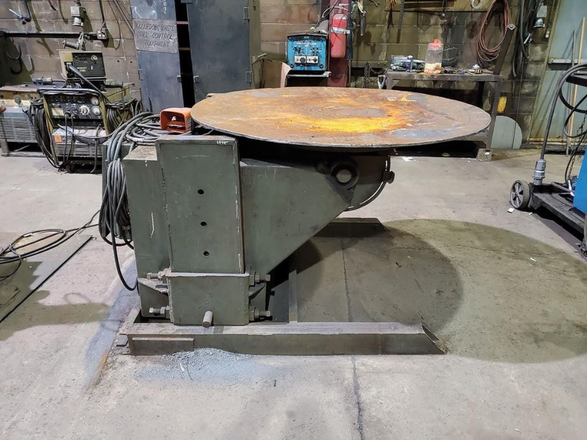 RANSOME WELDING POSITIONER 60'' TABLE UP TO 4,000 LBS MAX WITH FOOT CONTROL, BUILT 5-71, 140/3/60,