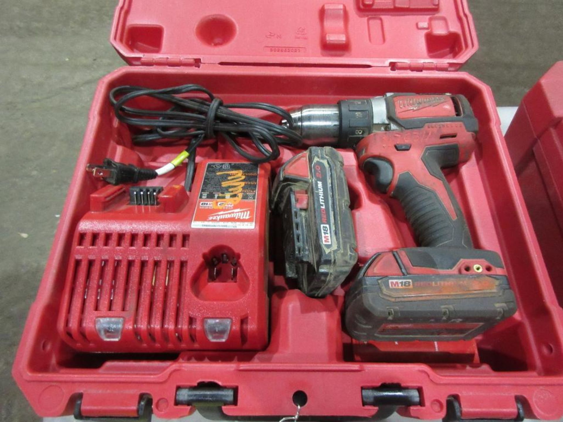 MILWAUKEE 18 V. 1/2'' DRILL/DRIVER SET, (2) BATTERIES & CHARGER