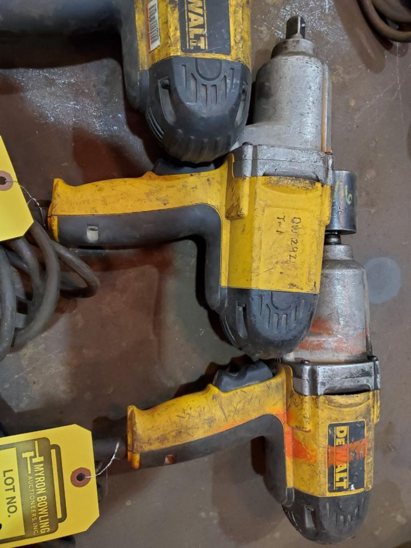 (6) DEWALT 1/2'' DRIVE IMPACTS - Image 8 of 8