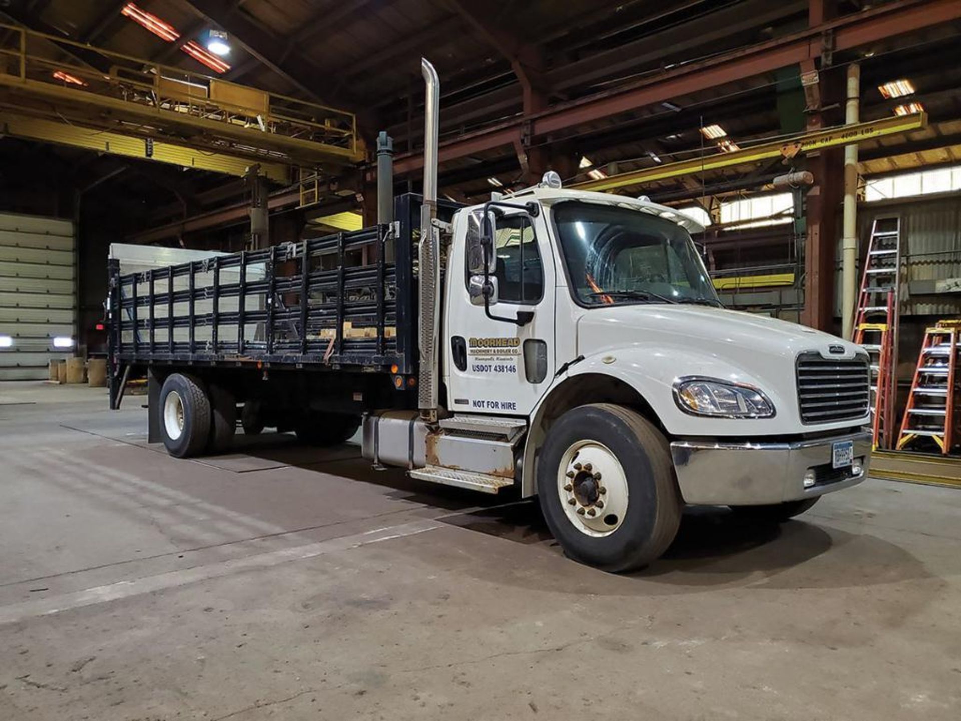 NOVEMBER 2012 FREIGHTLINER BUSINESS CLASS M2 STAKE BED TRUCK, 88,207.9 MILES, VIN 1FVACXDT5CDBL6833 - Image 5 of 20