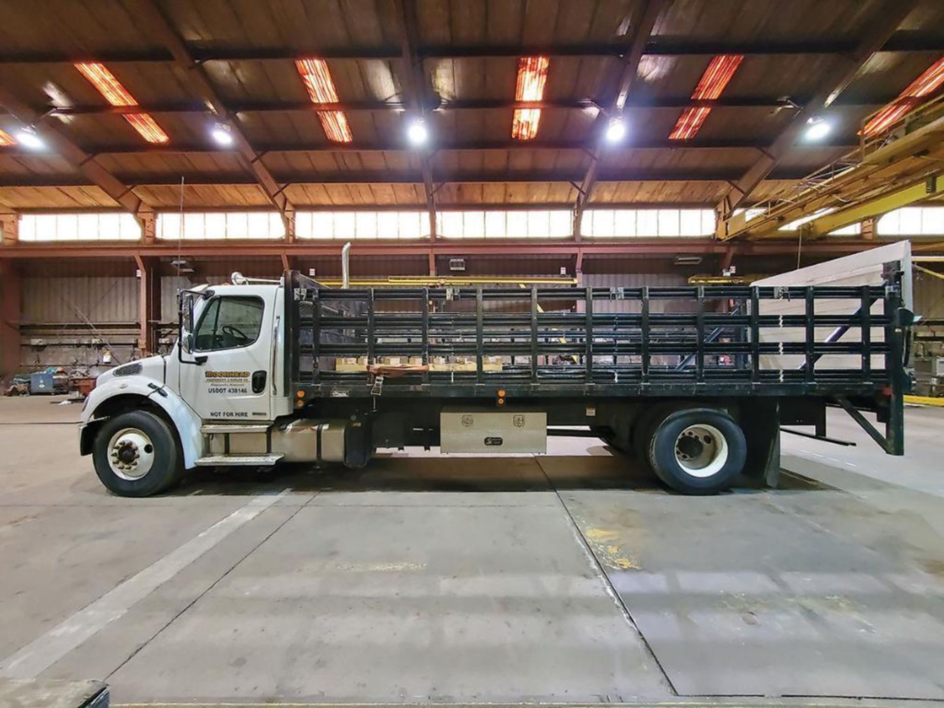 NOVEMBER 2012 FREIGHTLINER BUSINESS CLASS M2 STAKE BED TRUCK, 88,207.9 MILES, VIN 1FVACXDT5CDBL6833 - Image 4 of 20