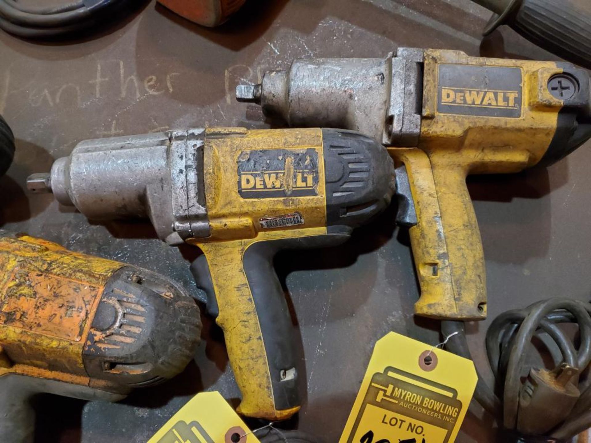 (6) DEWALT 1/2'' DRIVE IMPACTS - Image 5 of 10